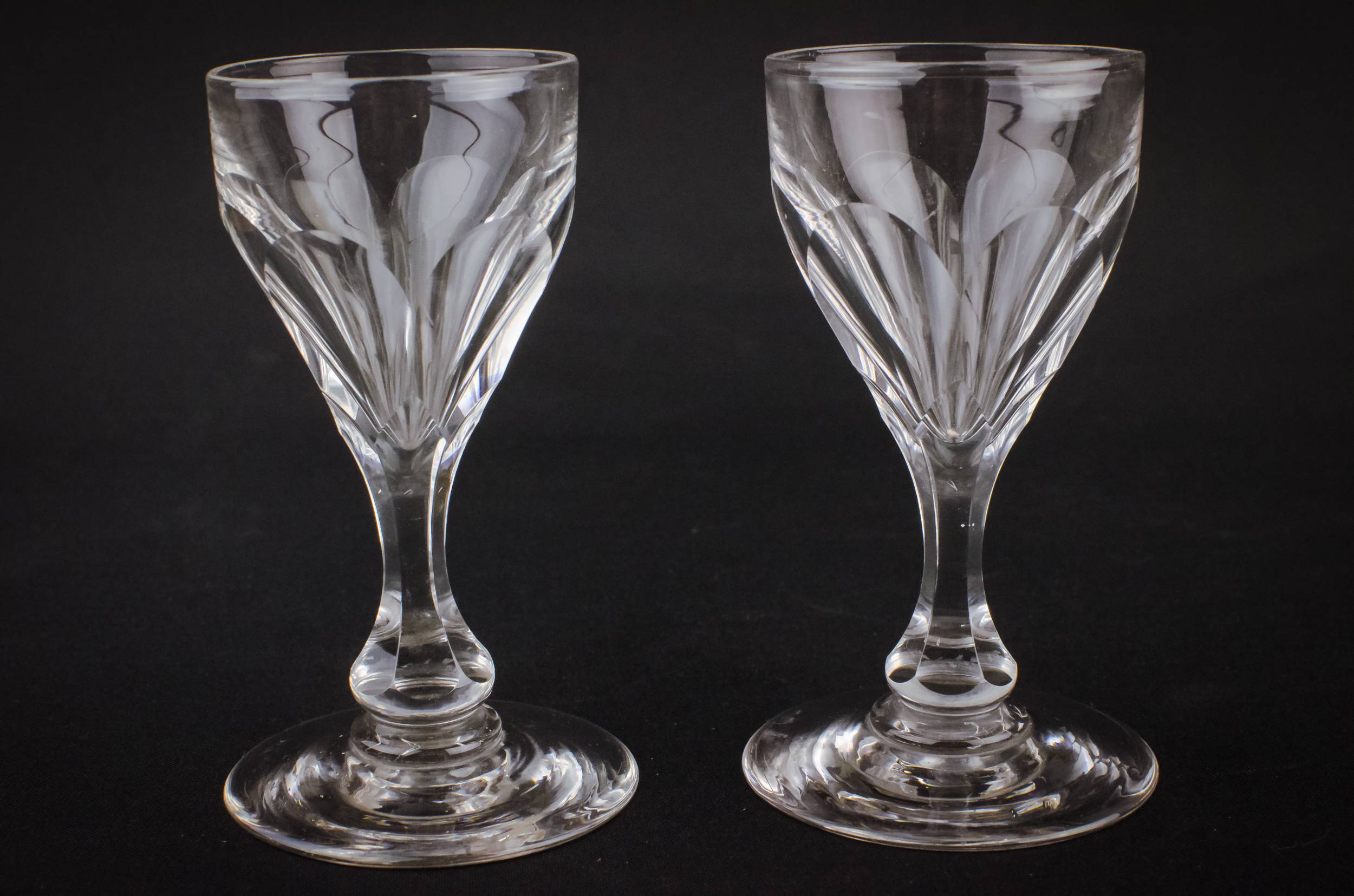 Victorian Antique Large — 2 cut glass port glasses 4