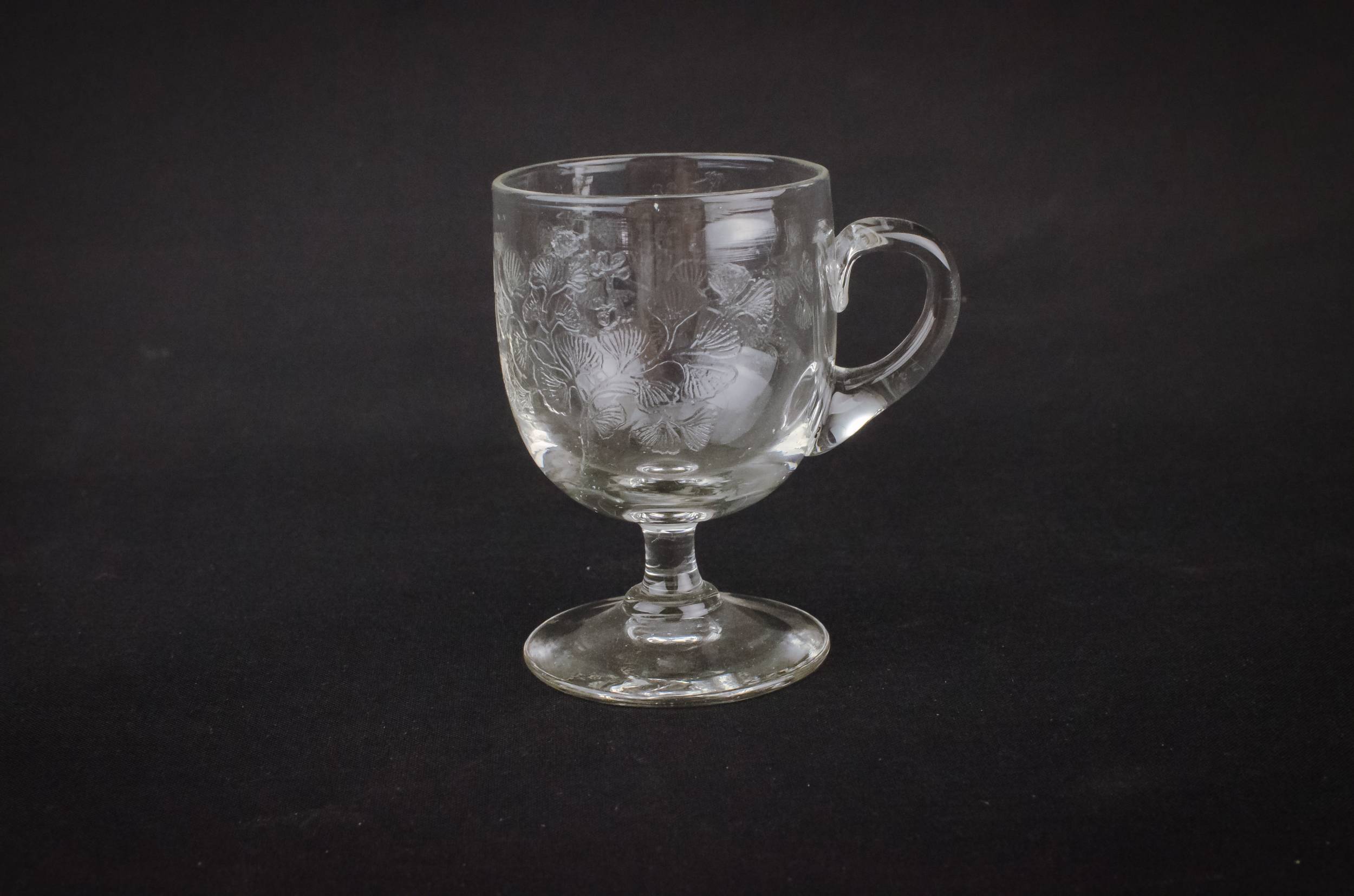 Antique Cut Floral — Medium port glass
