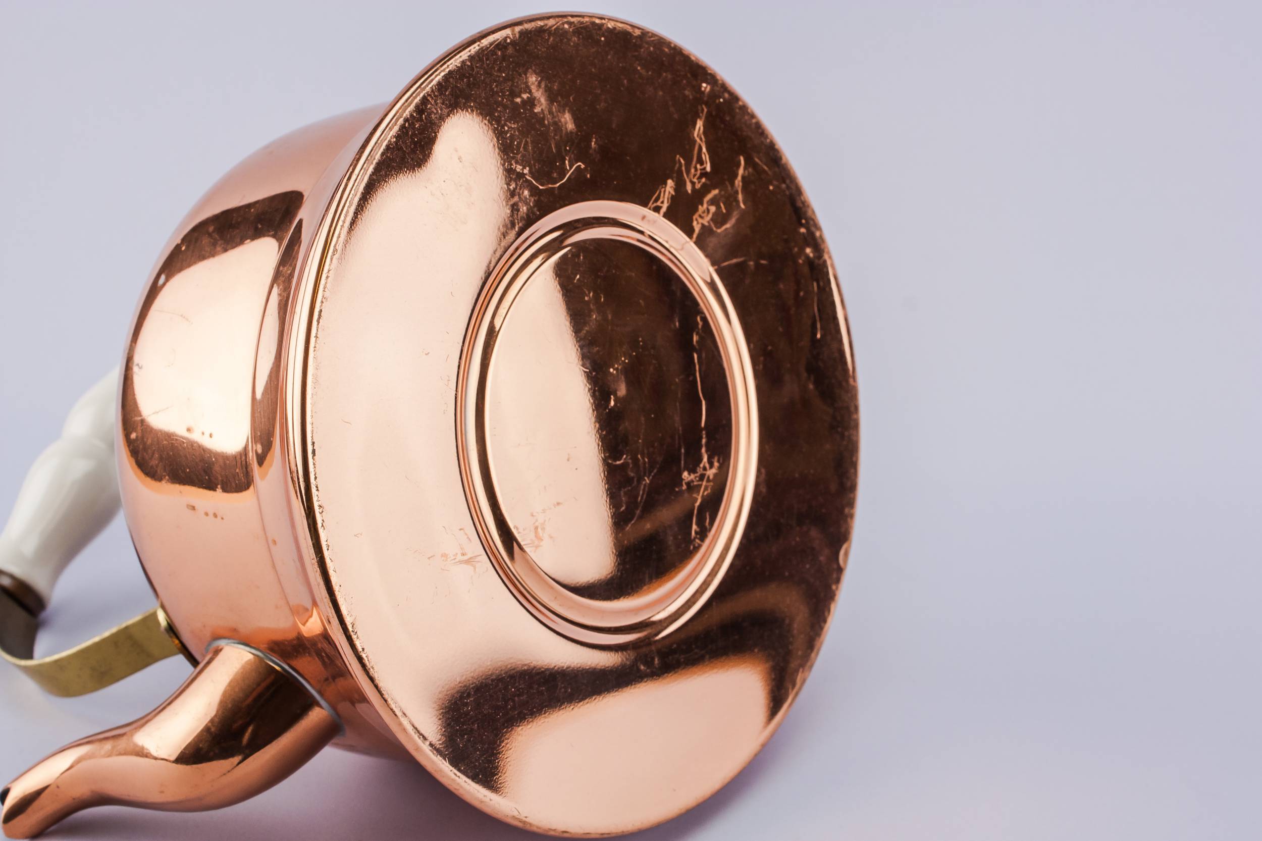 Copper Vintage KETTLE — Medium copper kettle 4