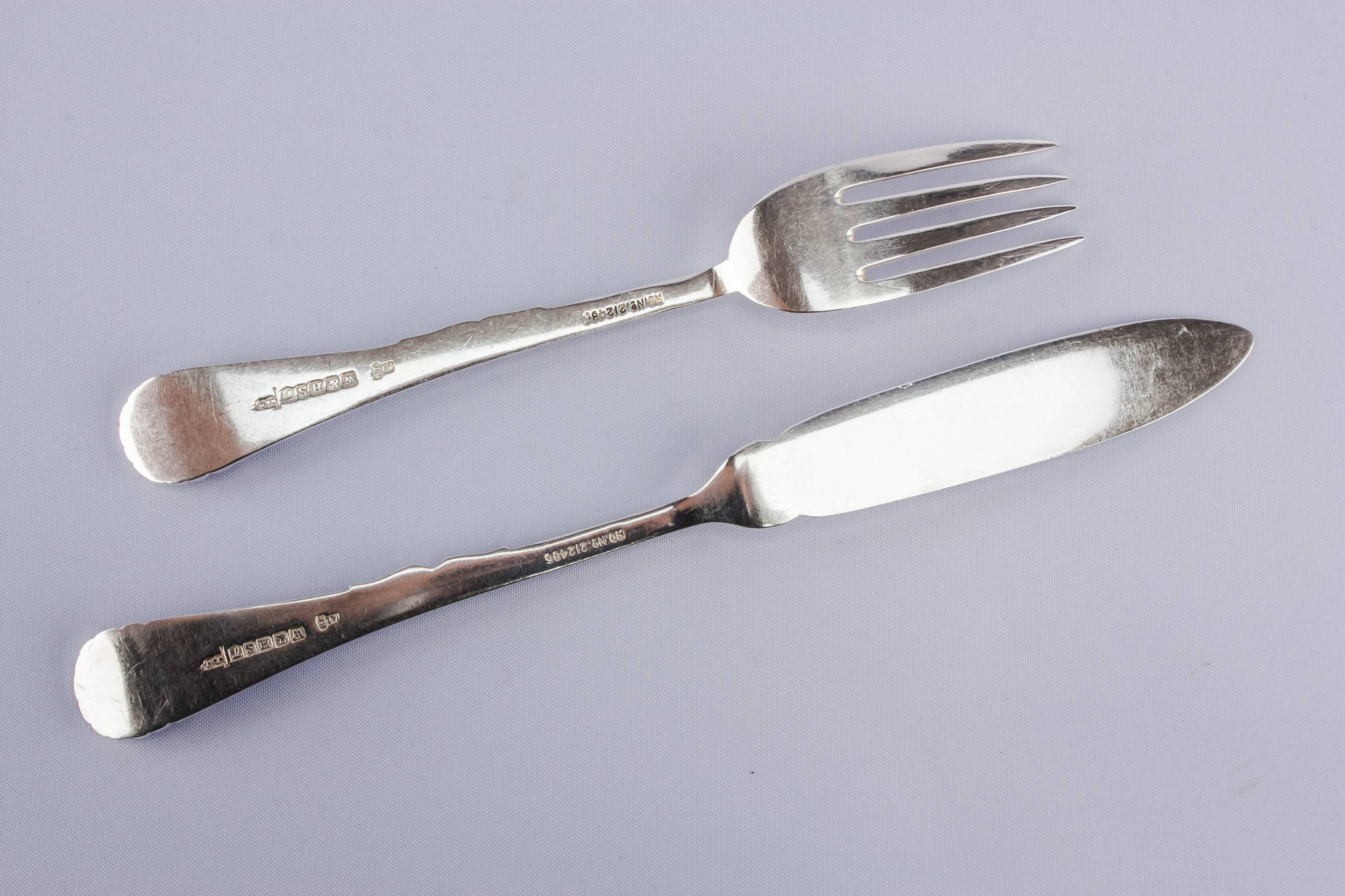 Cutlery set for twelve 3