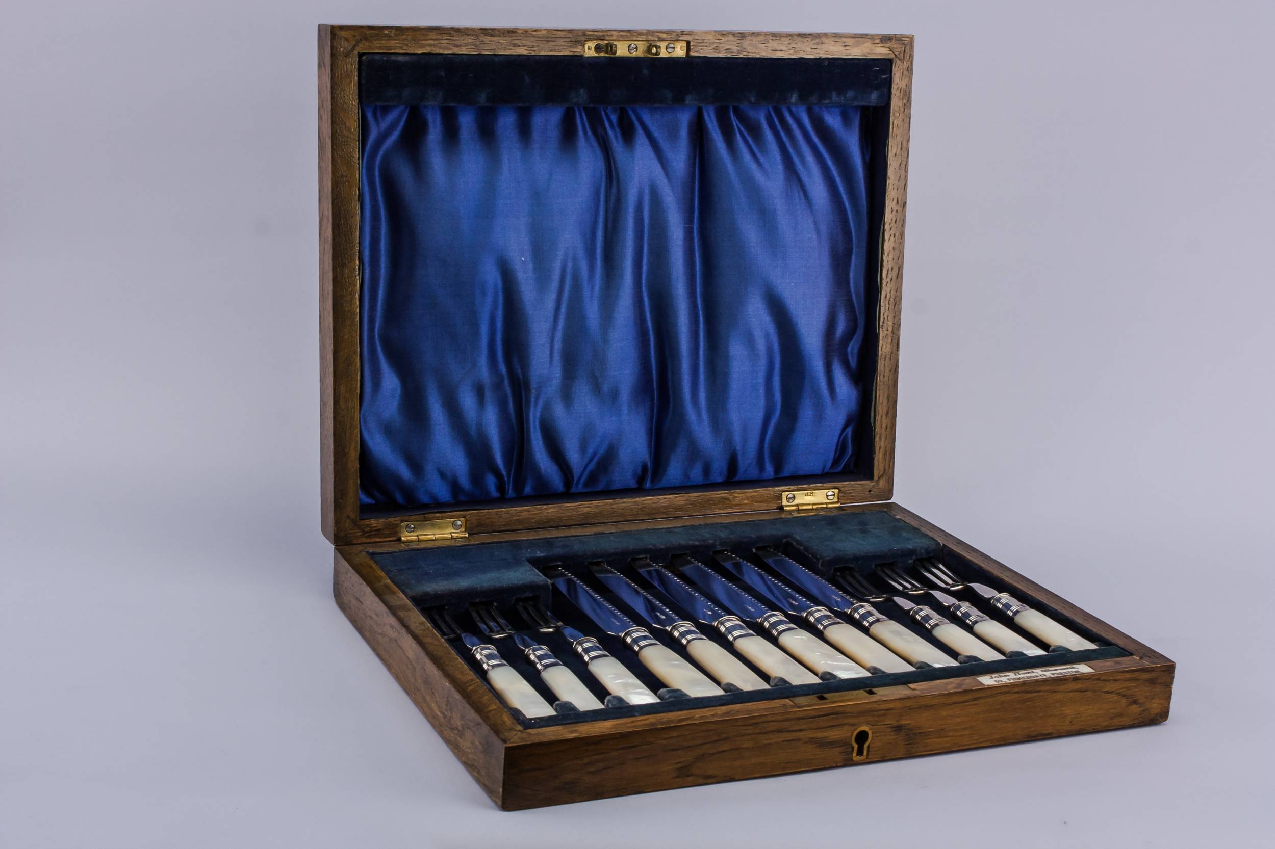 Cutlery set for six 1