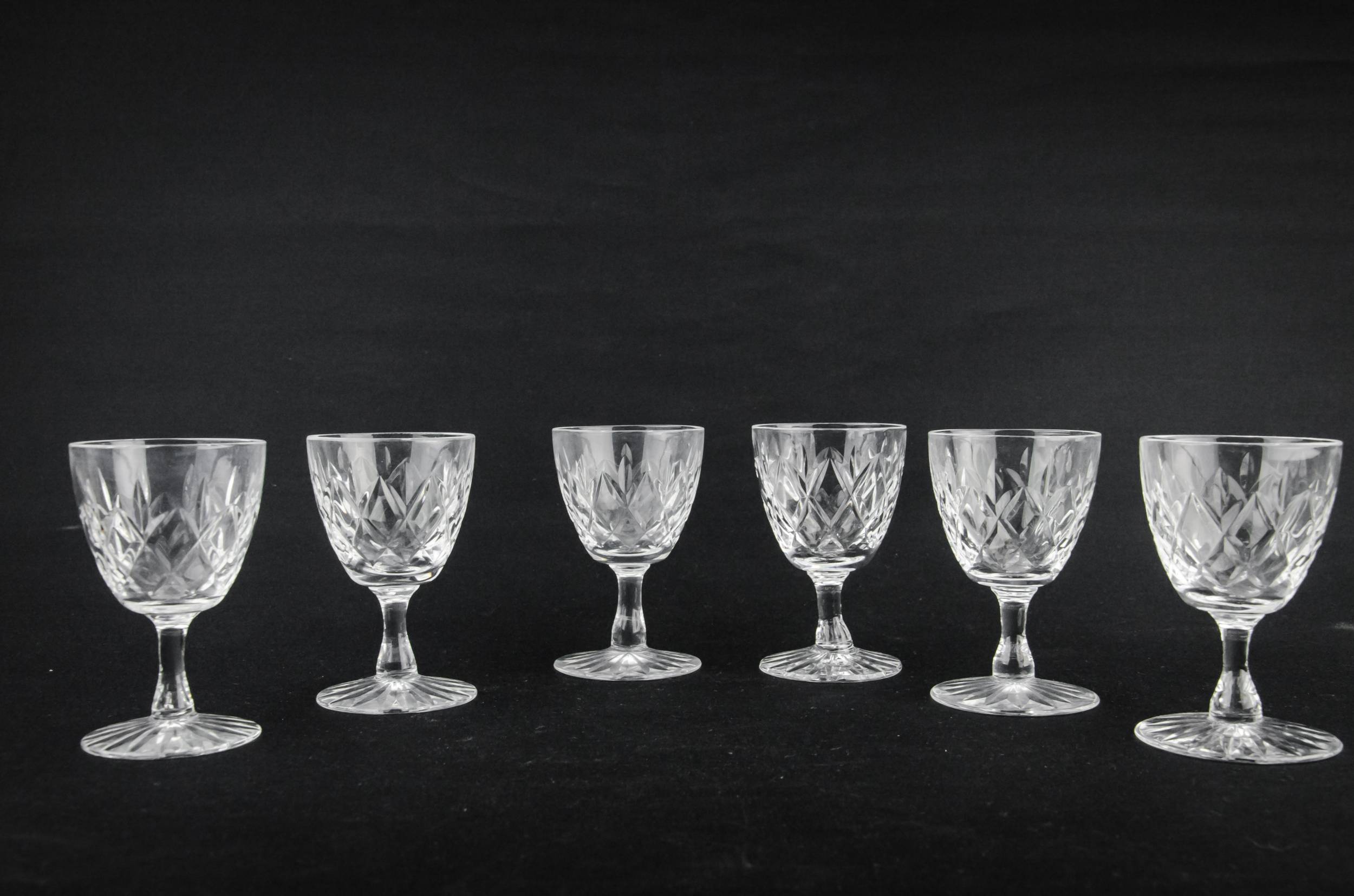 Crystal Cut Medium — 6 cut glass port glasses 1