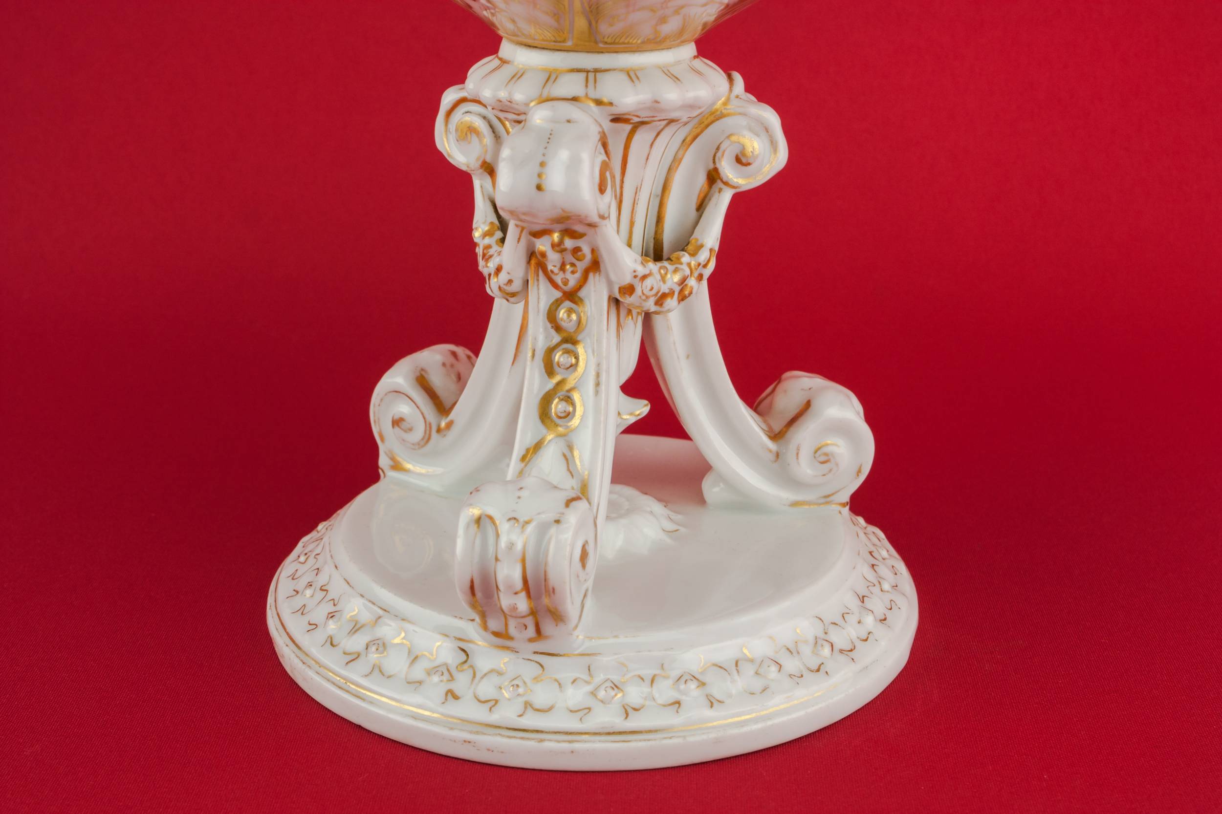 Victorian Antique Pottery — Victorian pottery cake stand 2