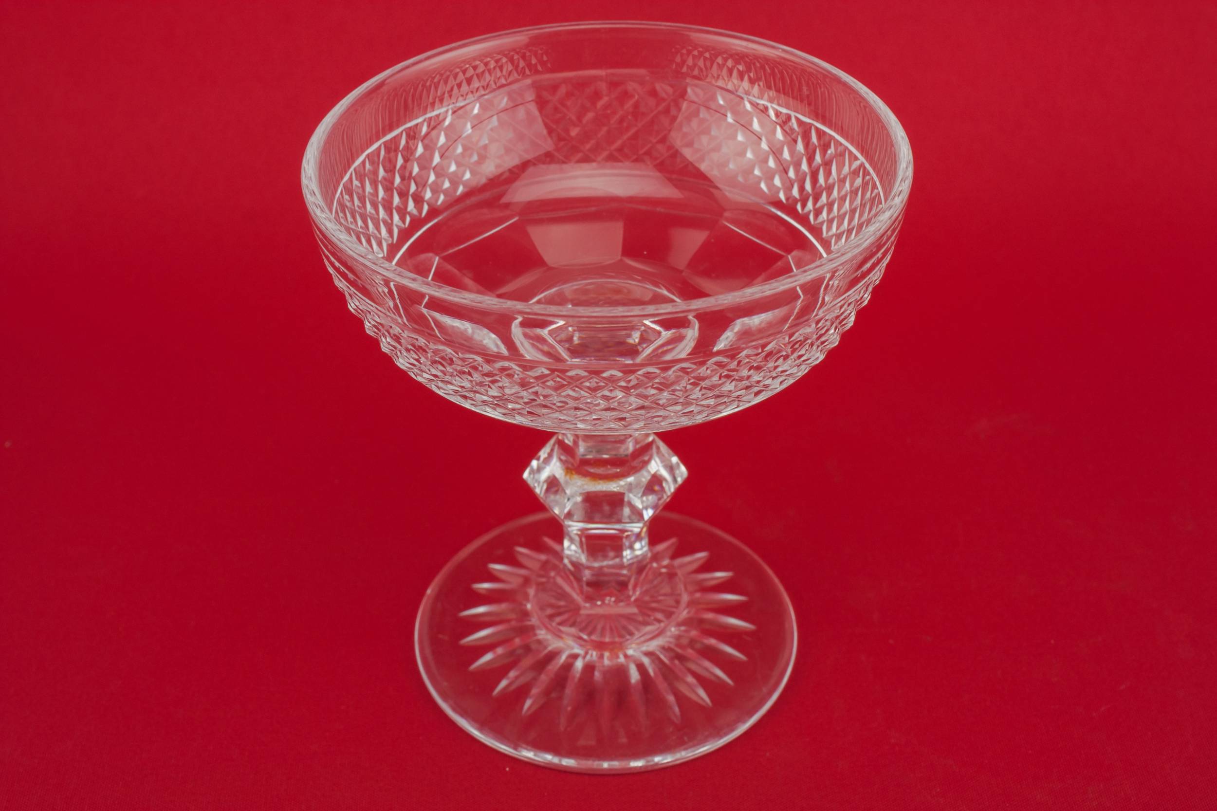 Cut Glass Vintage — Art Deco champagne saucer 2