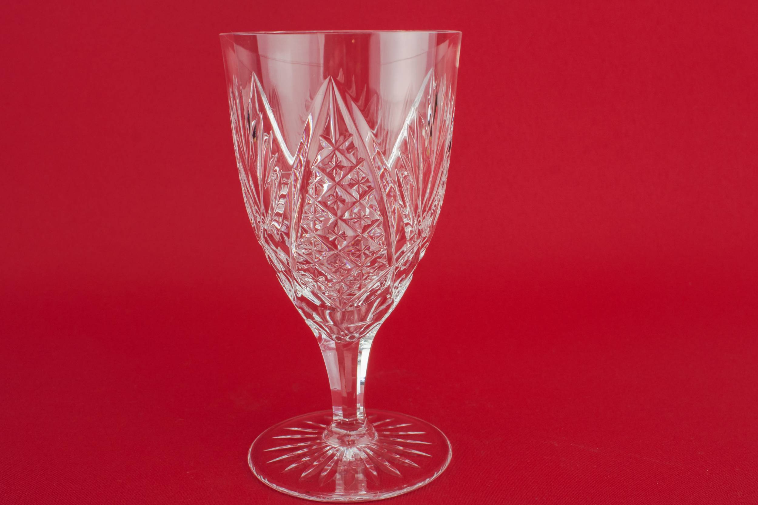 Modernist Medium Crosshatch — 2 medium wine glasses 1