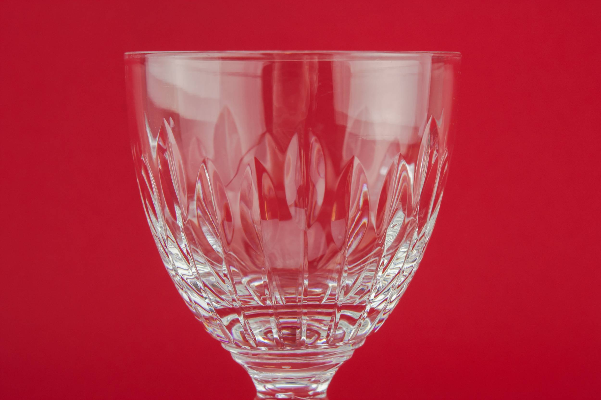 Crystal Modernist 100Ml — Crystal wine glass 1