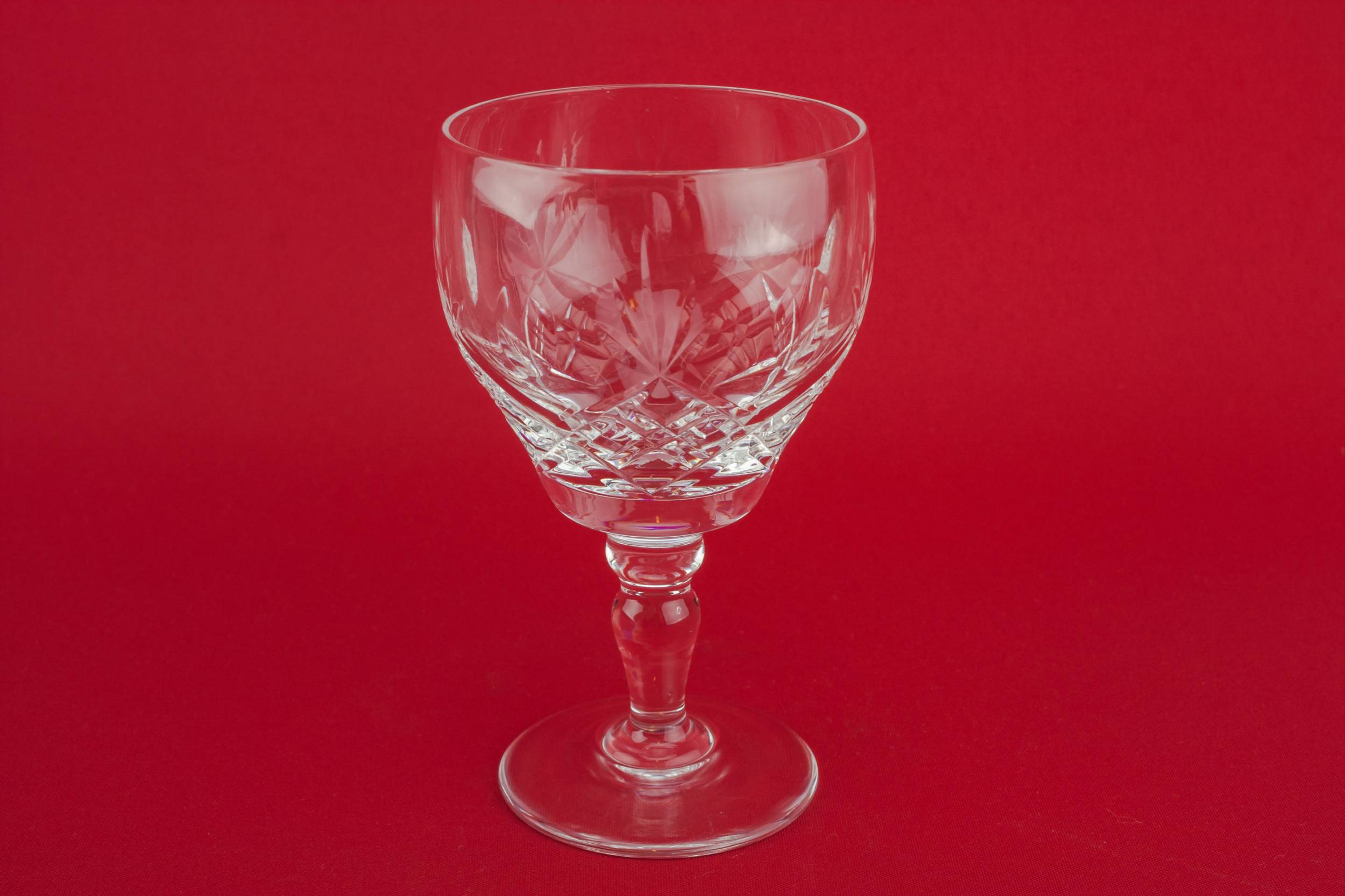 Retro Vintage Crosshatch — 2 stem wine glasses