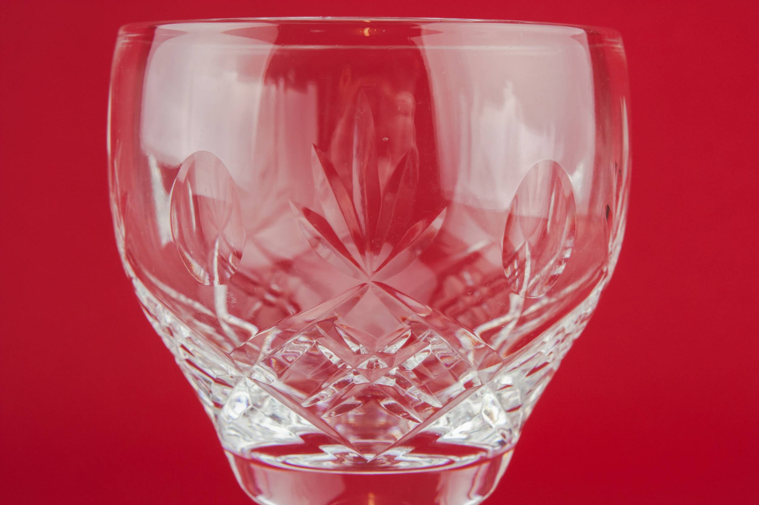 Retro Vintage Crosshatch — 2 stem wine glasses 2