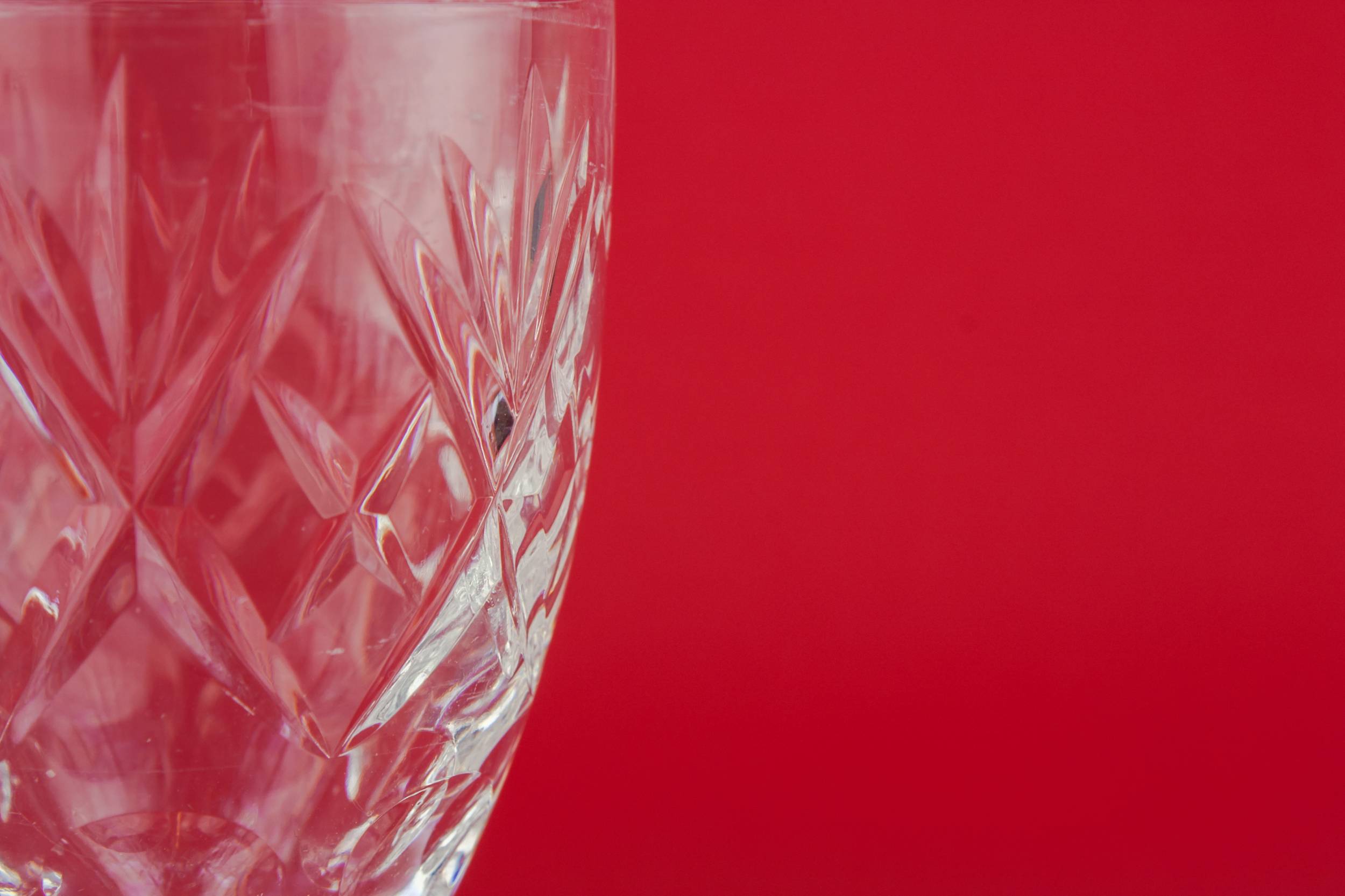 Crystal Cut Crosshatch — 6 stem port glasses 1