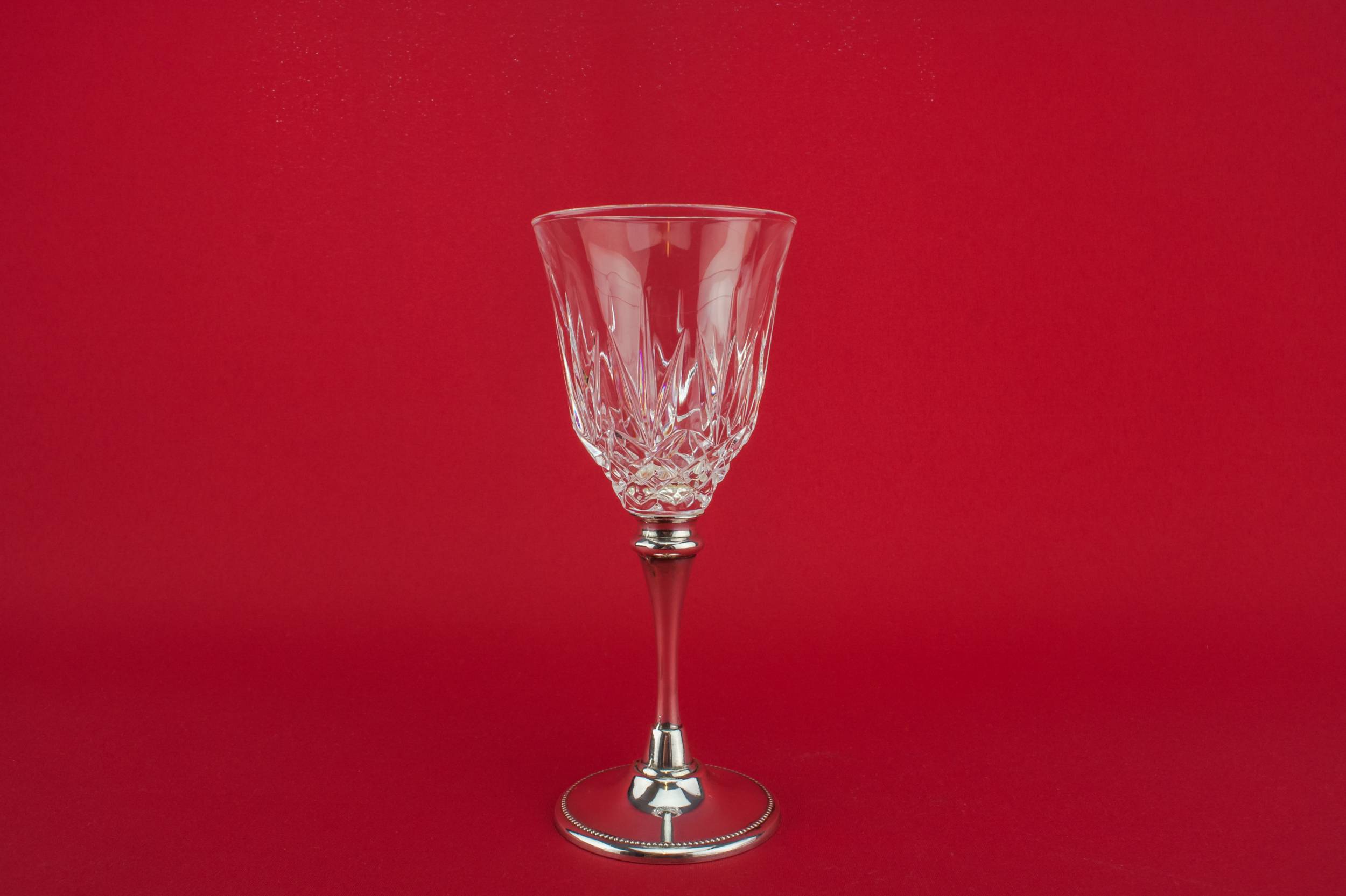 Crystal Modernist Fluted — 2 metal stem wine glasses 3