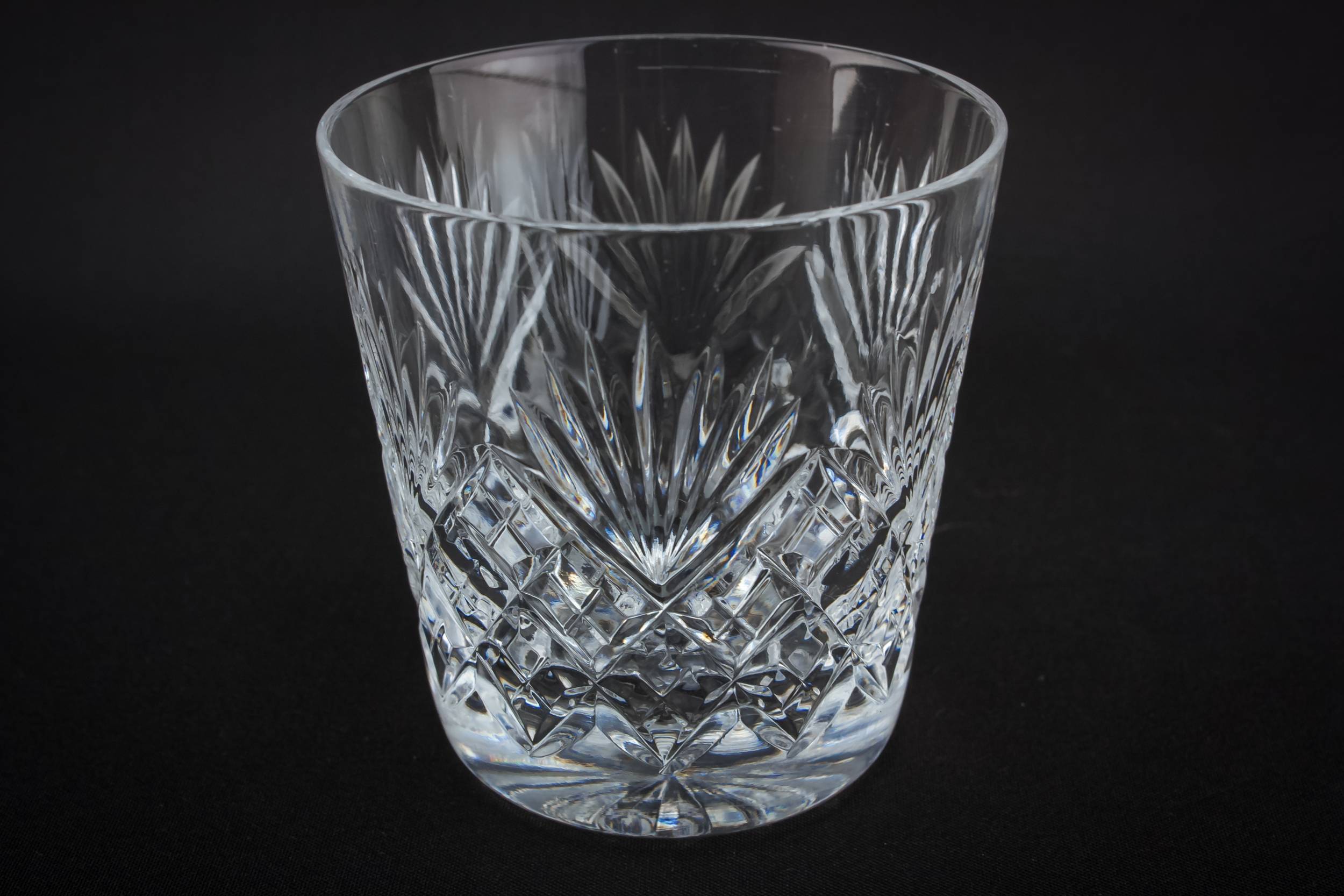 Retro Vintage Crosshatch — Tumbler whisky glass