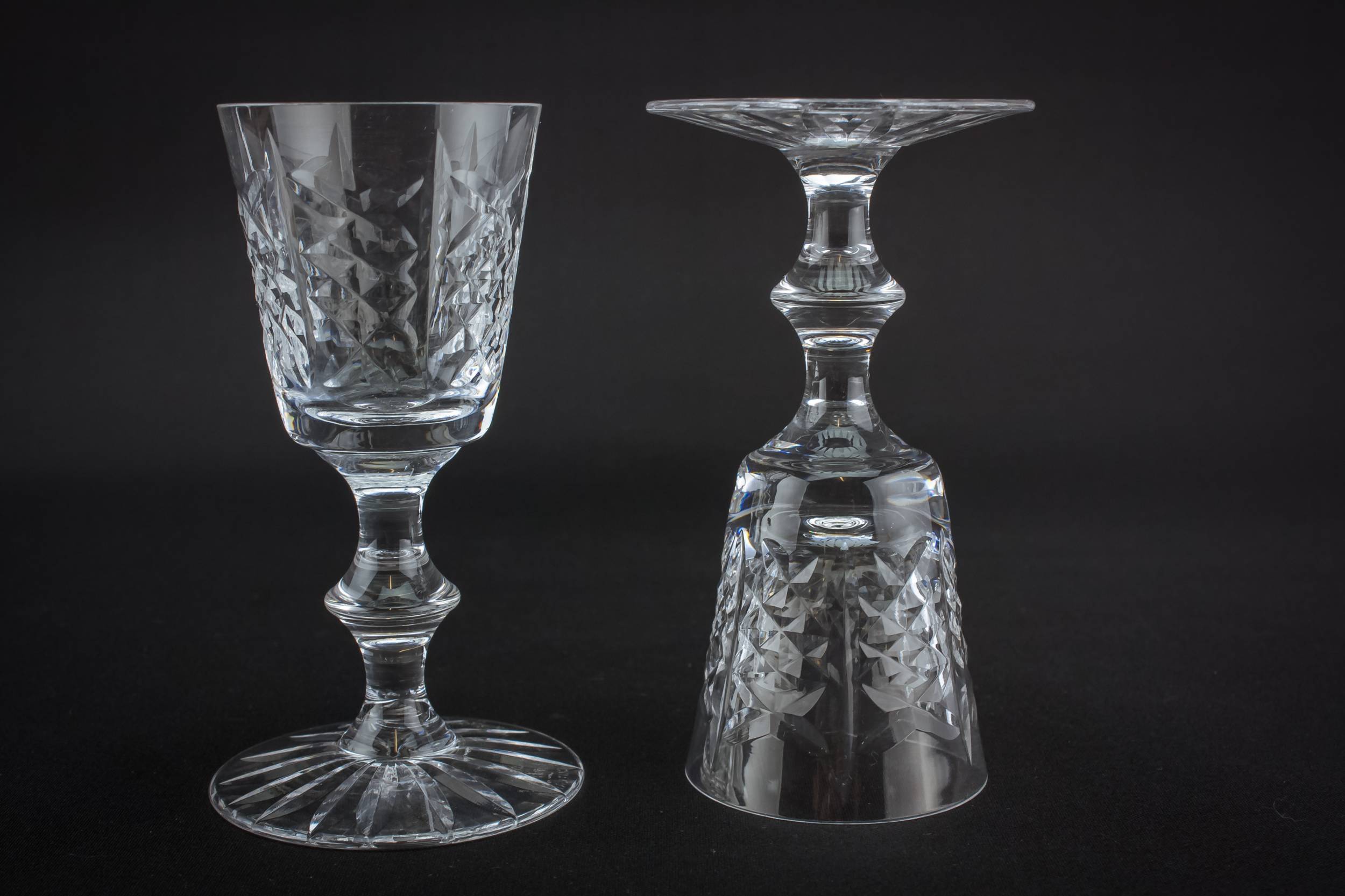 Retro Cut Crosshatch — 4 cut glass shot glasses 1