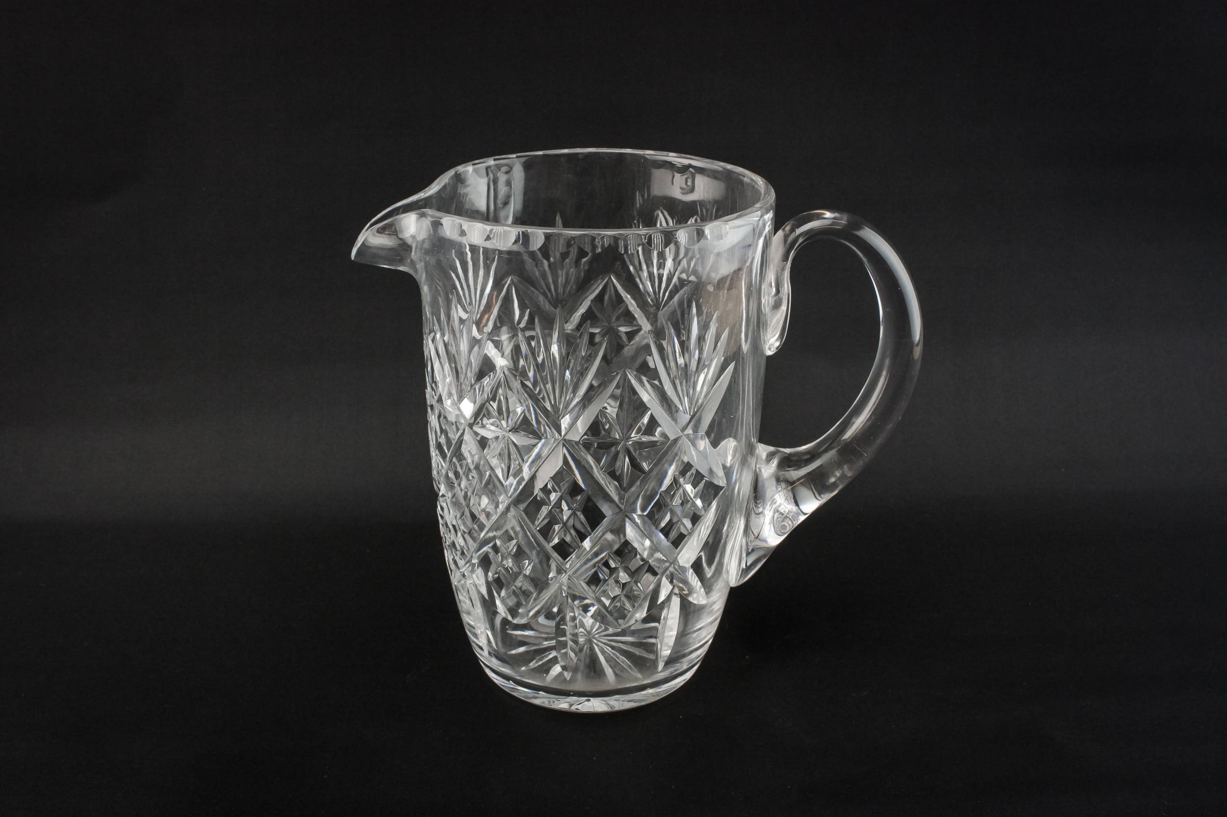 Classical 1L Glass — Mid-Century Modern water jug