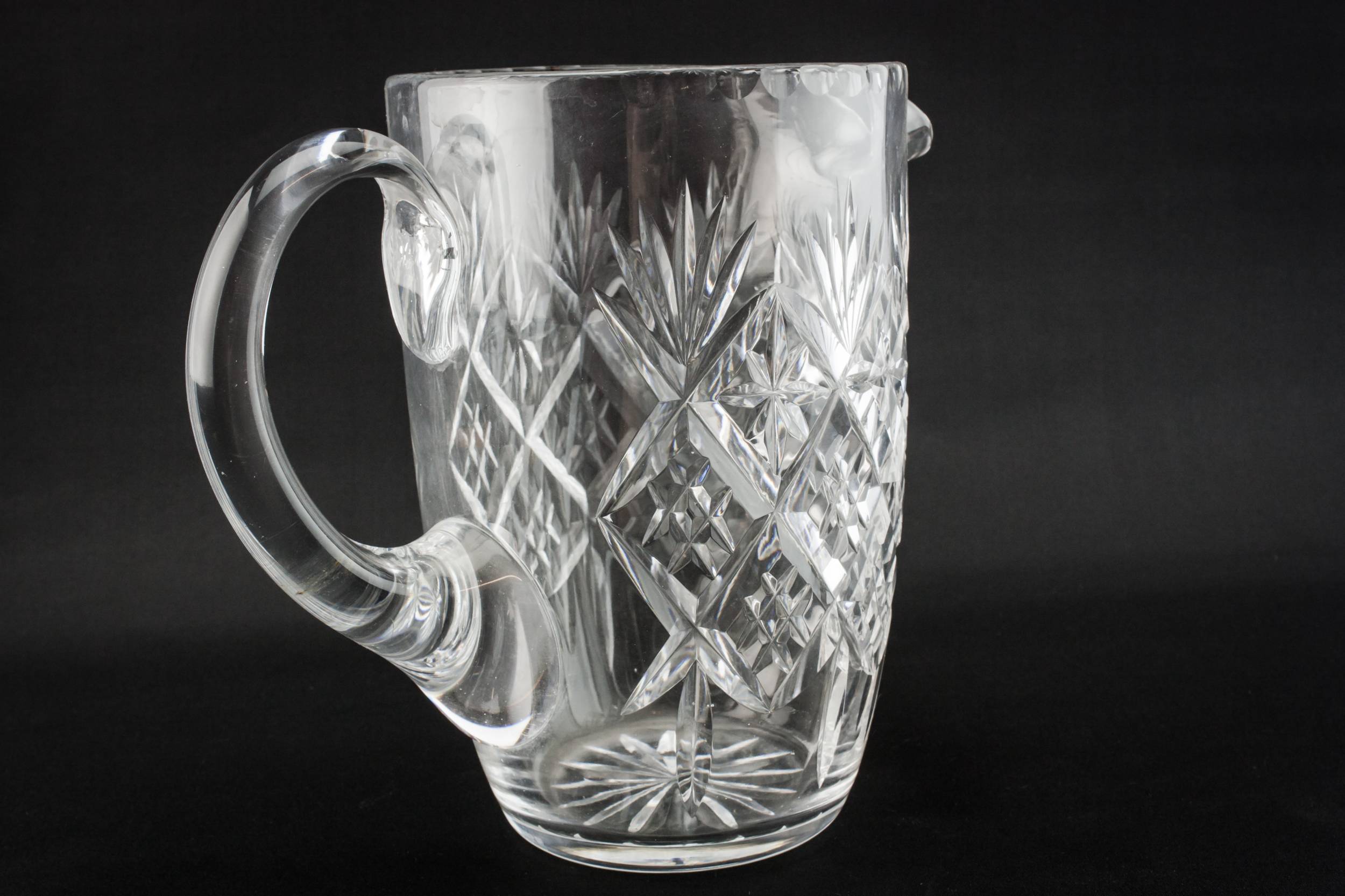 Classical 1L Glass — Mid-Century Modern water jug 2