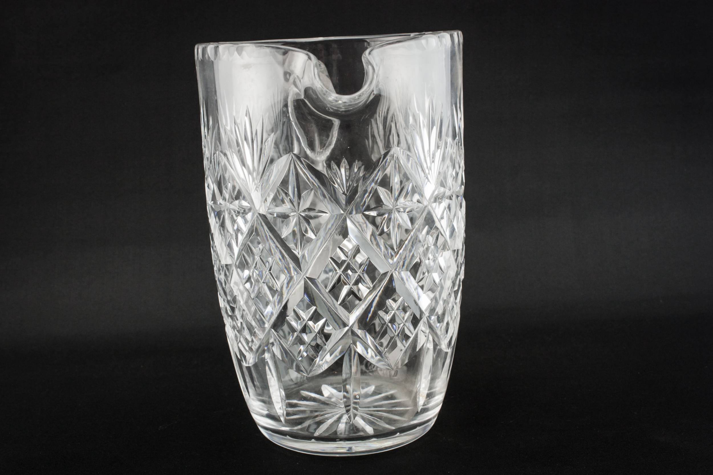 Classical 1L Glass — Mid-Century Modern water jug 3