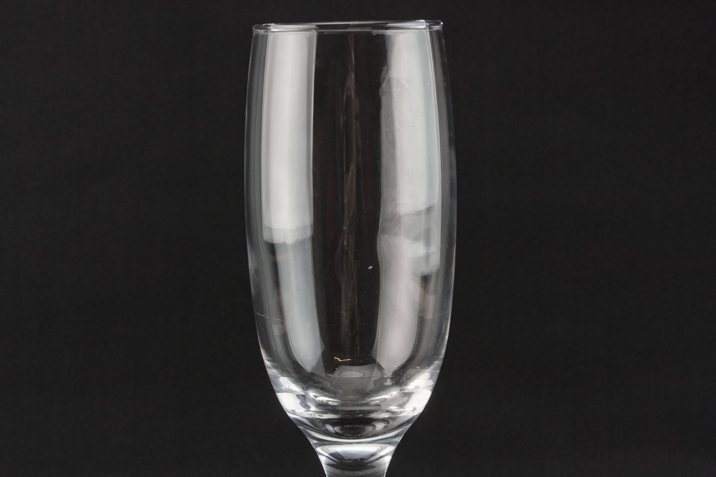 Moulded Glass Crystal — 3 stem champagne flutes 1