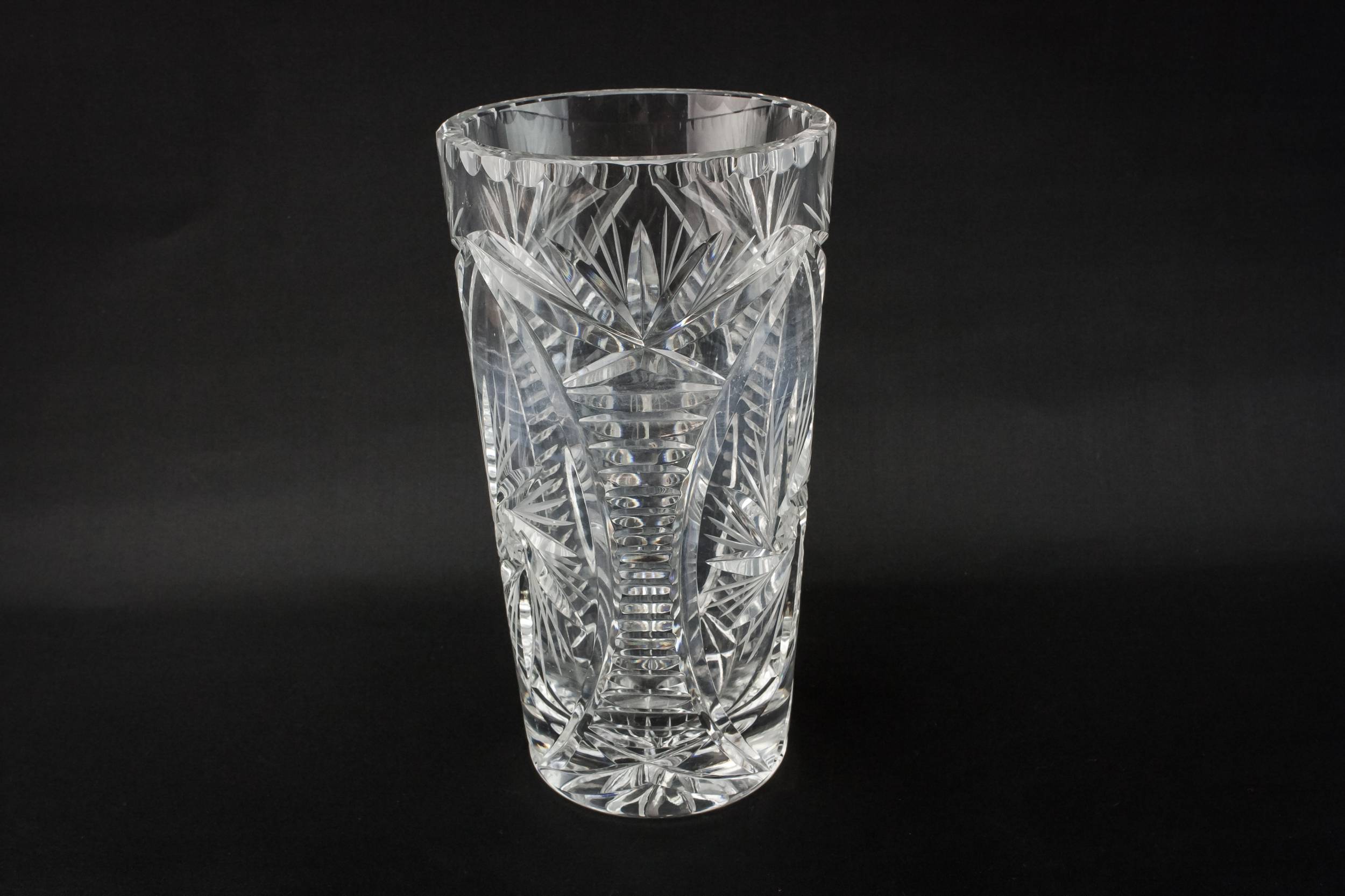 Vintage Glass Pinwheel — Medium tapered vase