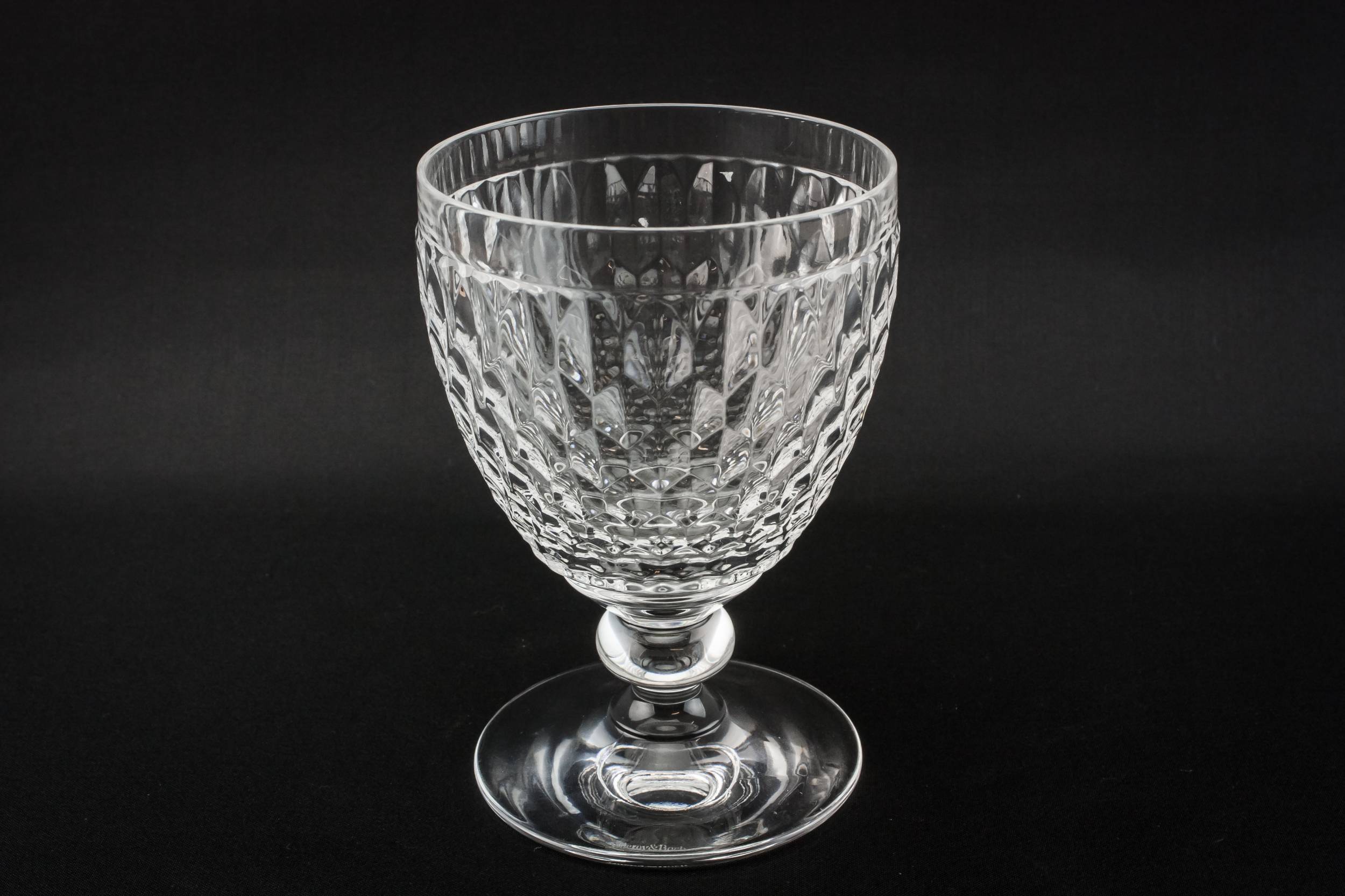 Moulded Vintage Honeycomb — 6 Villeroy & Boch wine glasses
