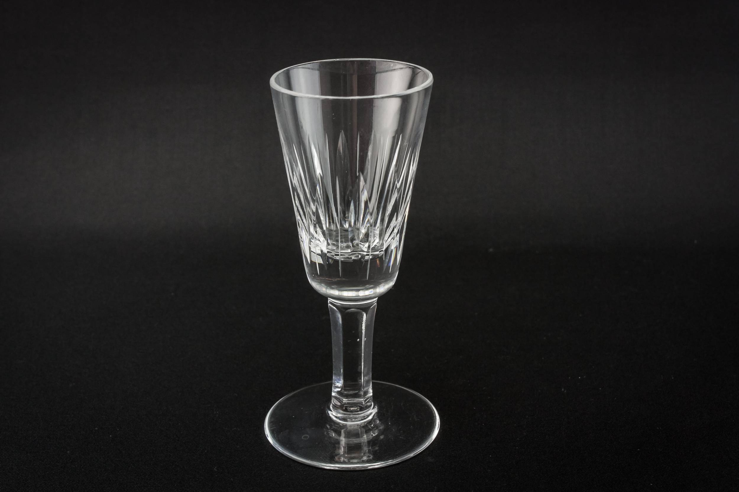 Crystal Mid-Century Modern — 3 crystal port glasses