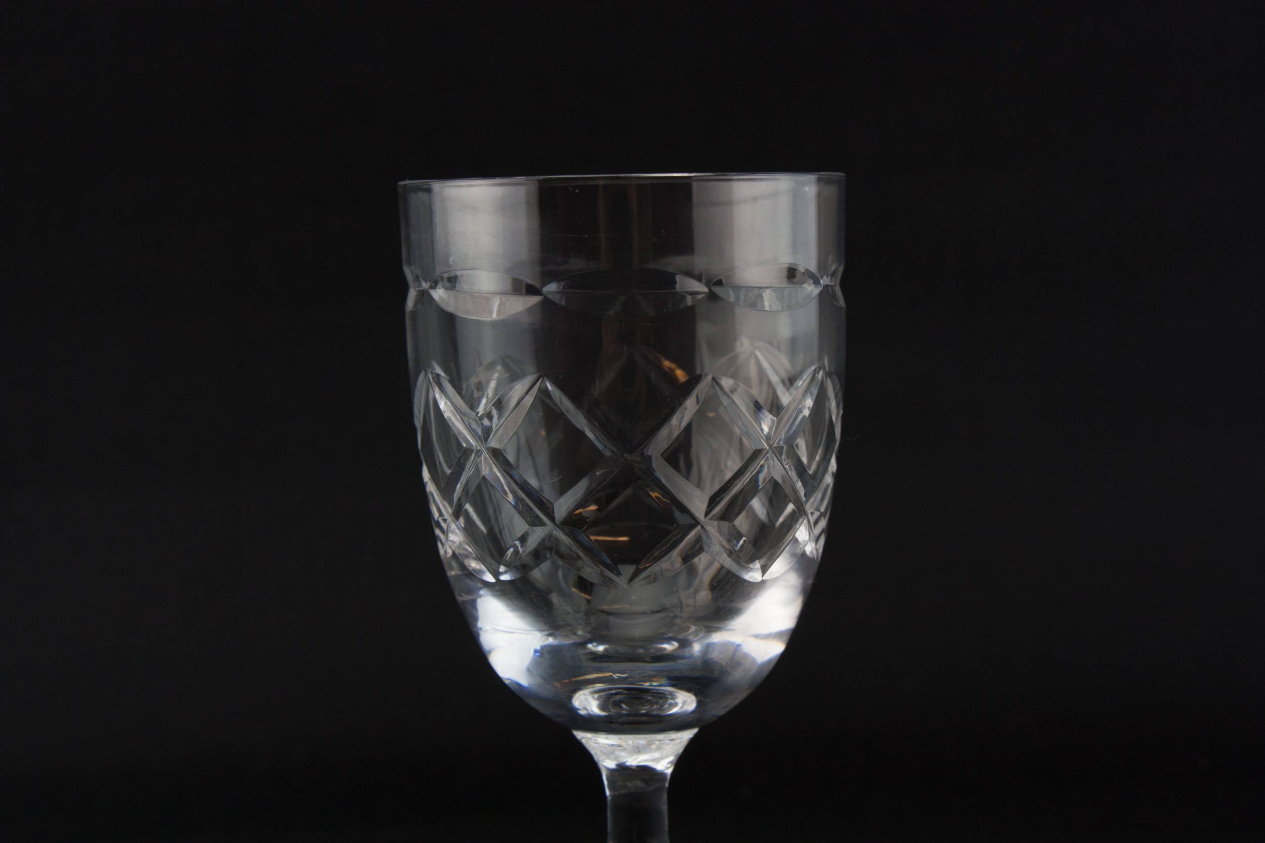 Blown Vintage Crosshatch — 5 stem port glasses 1