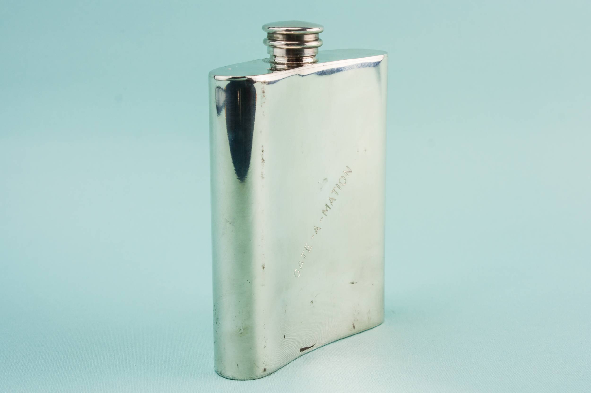 Pine Ridge Golf — Pewter golf hip flask 1