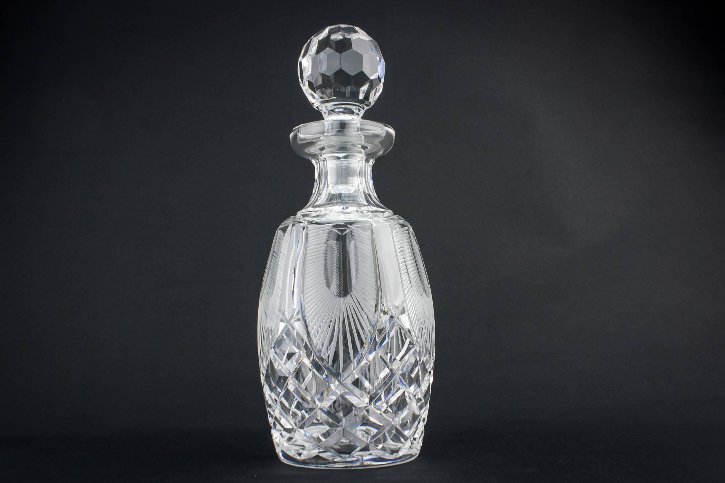 Cut Glass Crystal — Barrel cut glass decanter 4