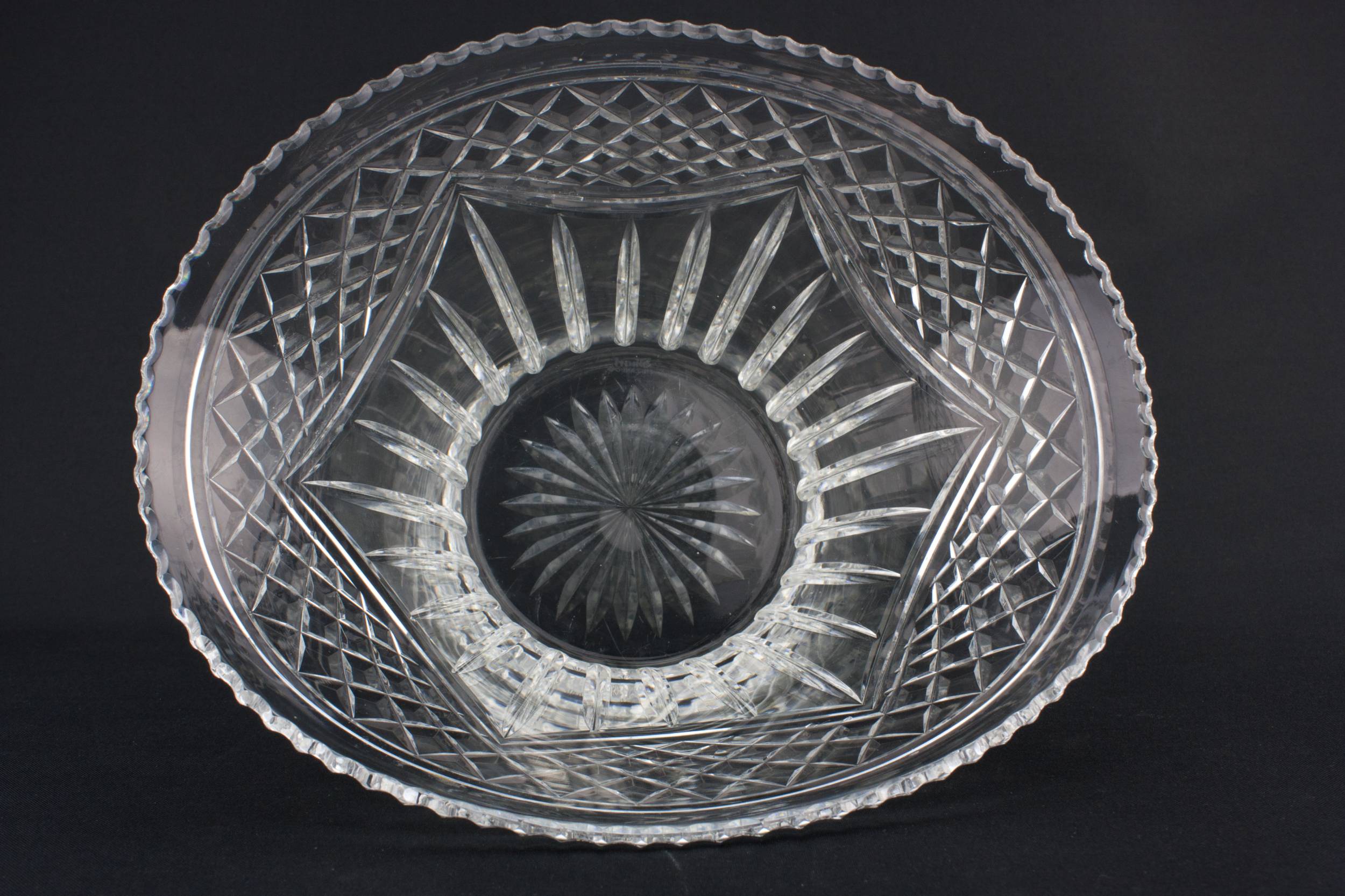 Elegant Retro Decorative — Retro glass bowl 1