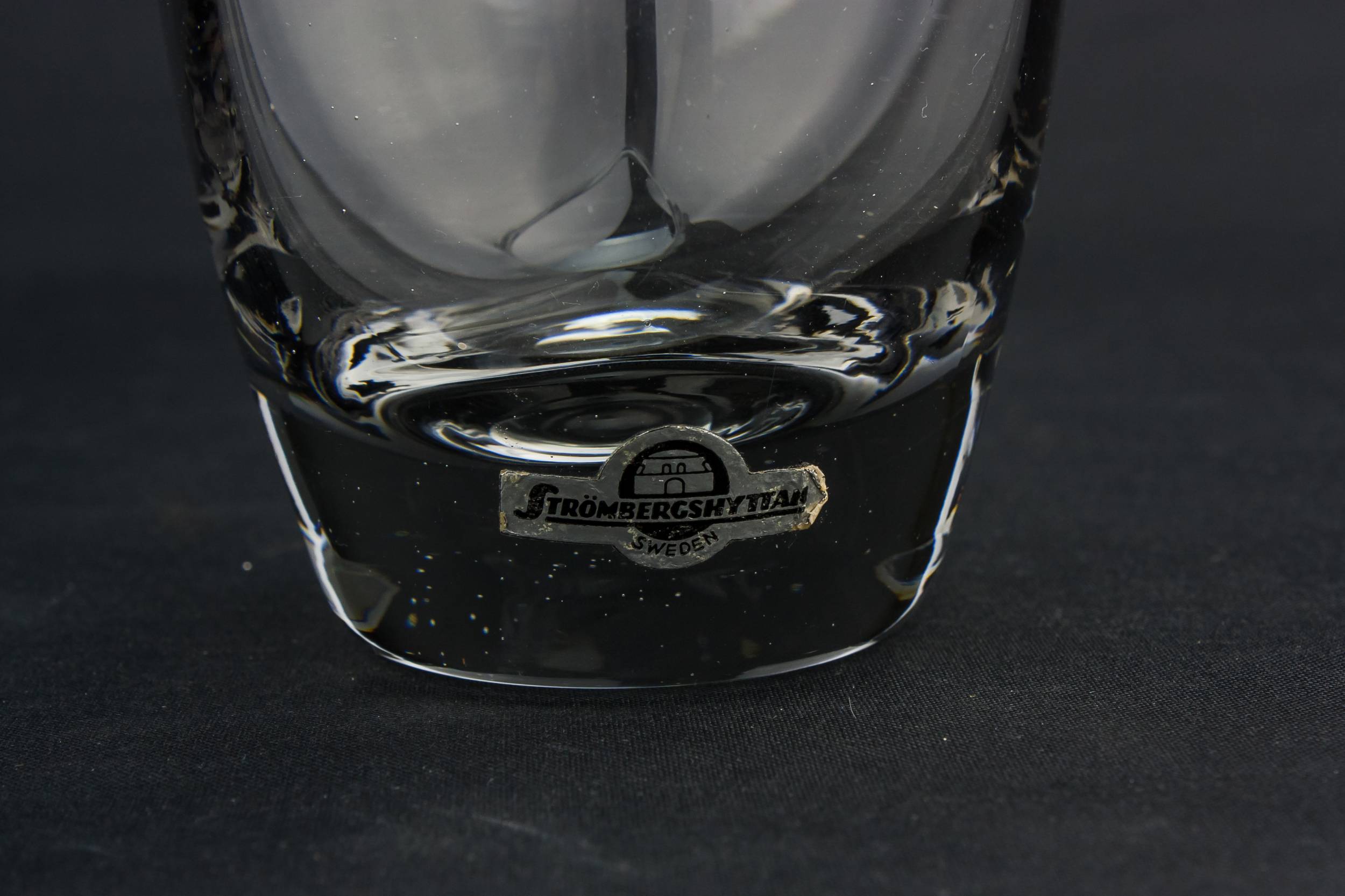 Charming Vintage Panelled — Small grey glass vase 2
