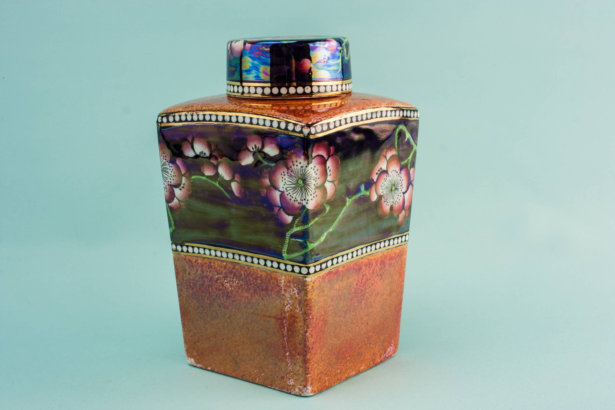 Colourful Pottery Maling — Art Deco storage jar 2