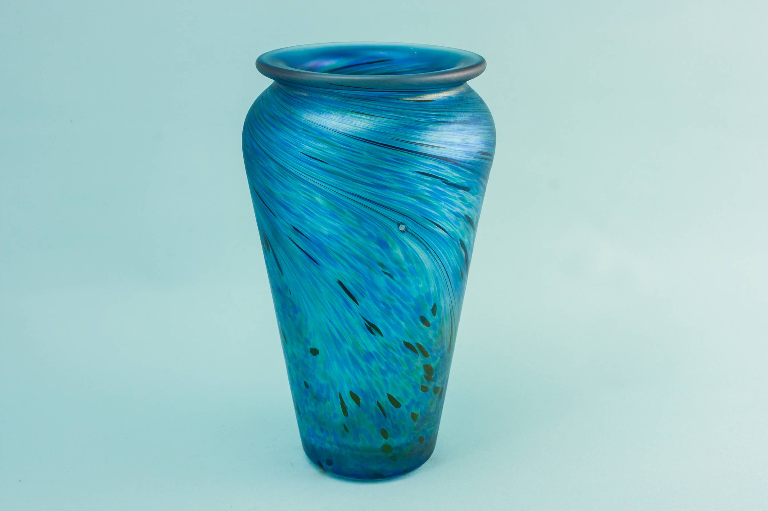 Crystal Vintage Medium — Modernist glass vase