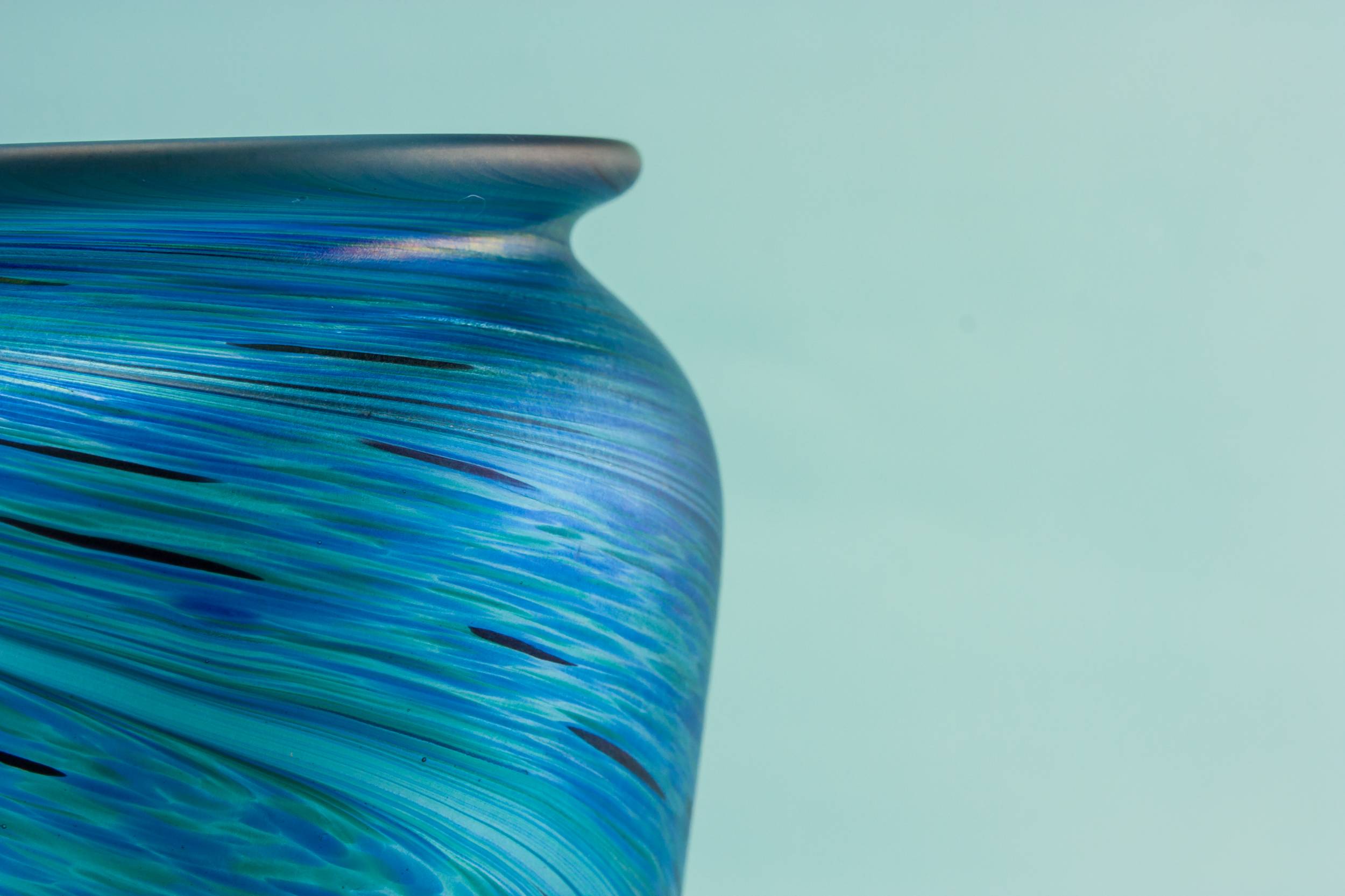 Crystal Vintage Medium — Modernist glass vase 3