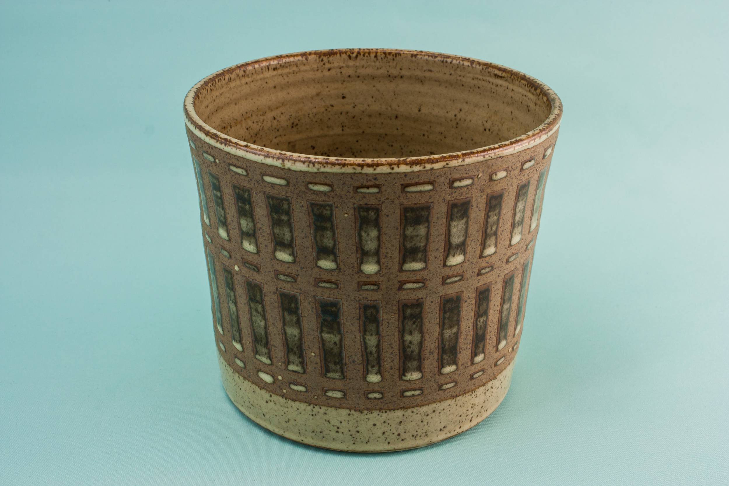 Vintage Retro Stoneware — Medium stoneware planter