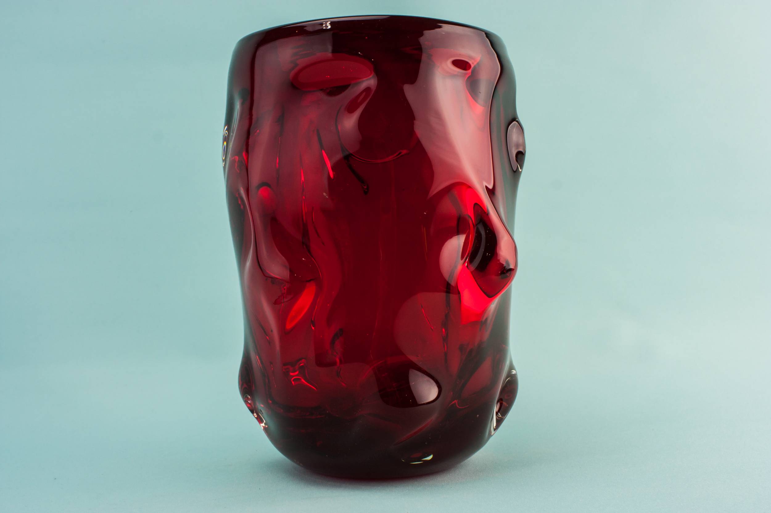 Red Glass Knobbly — Knobbly glass vase 3