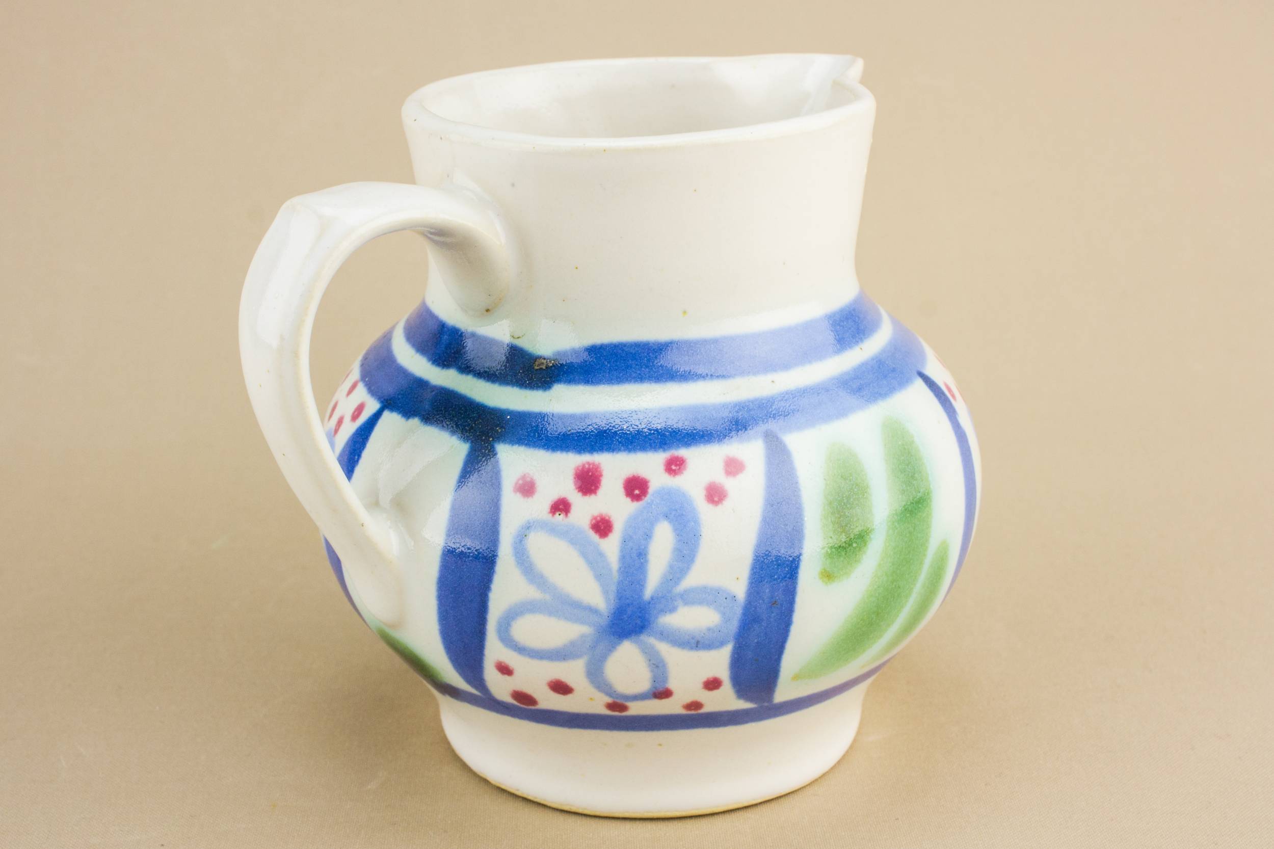 Modernist Vintage Juice — Small water jug 1