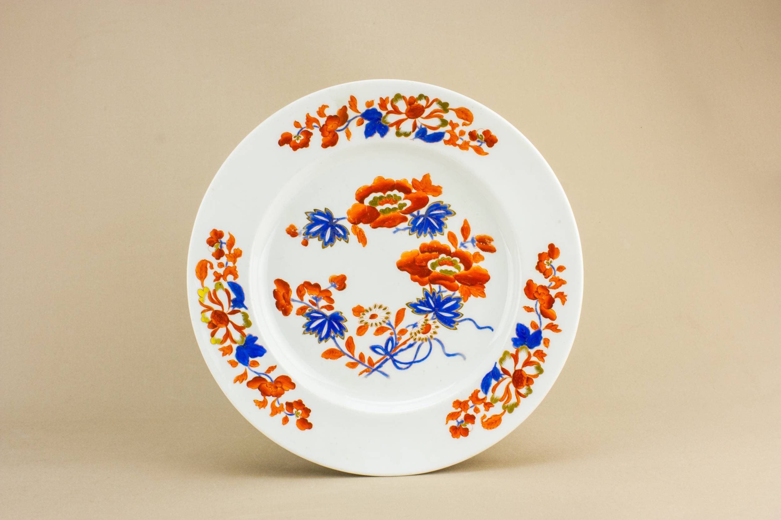 Red Antique Floral — Georgian pottery dinner plate