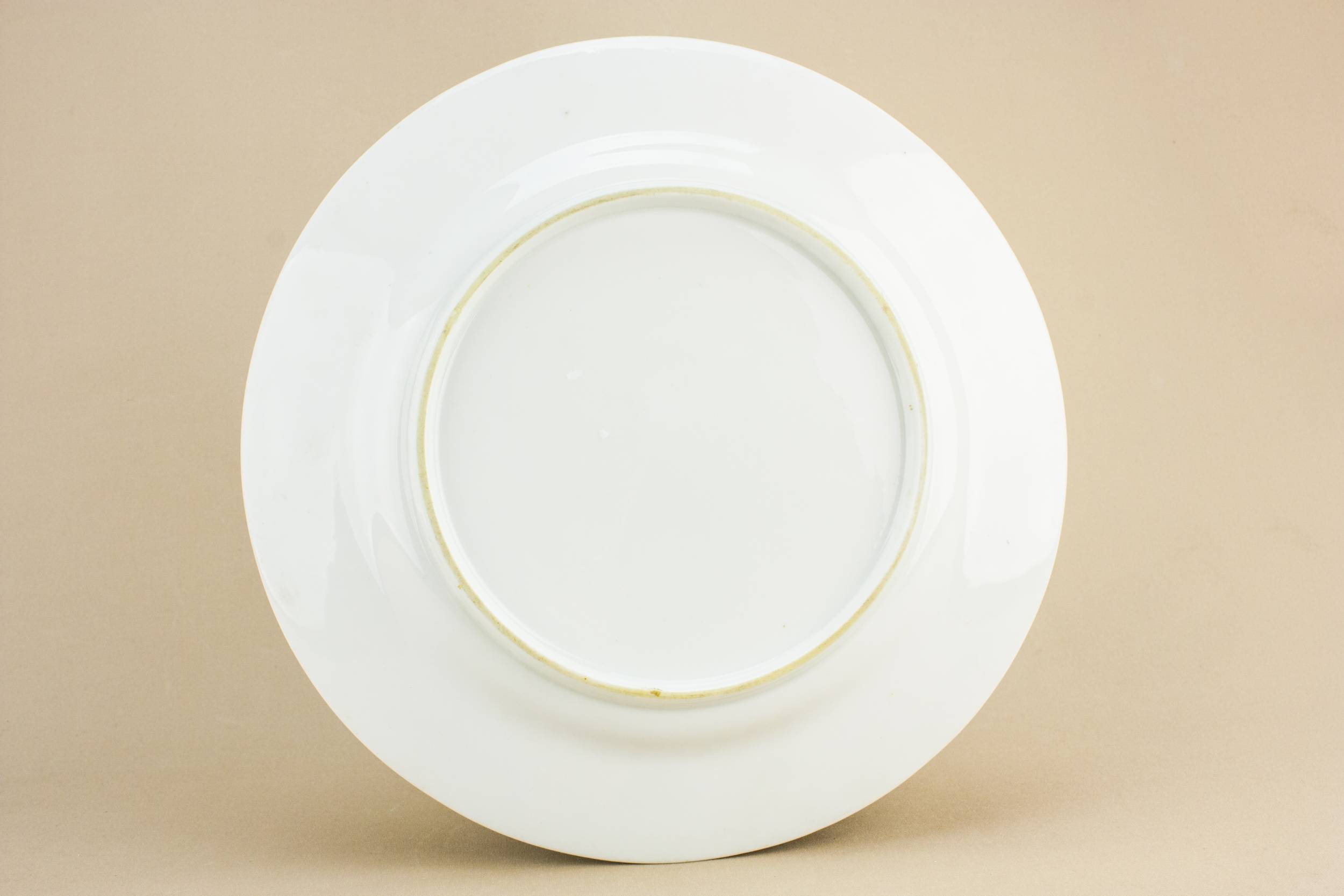 Red Antique Floral — Georgian pottery dinner plate 2