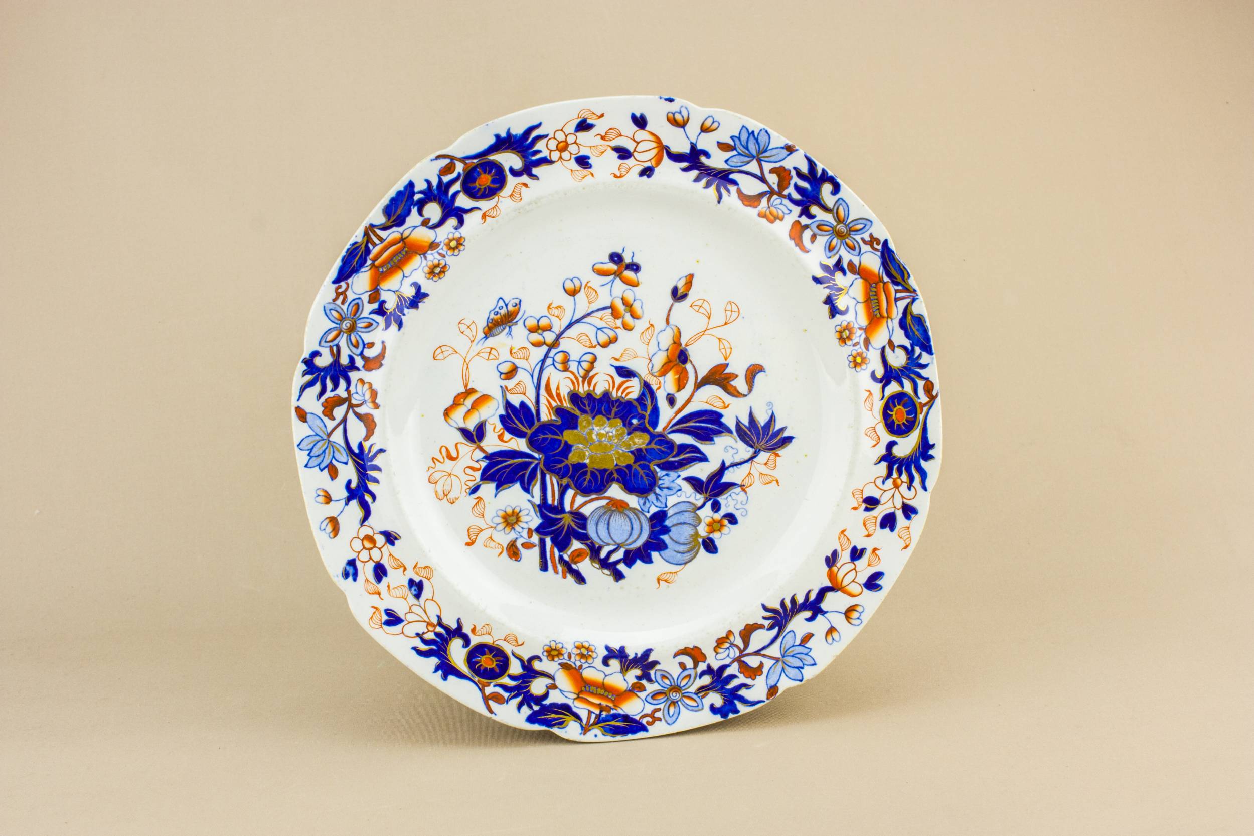 Antique Beautiful Stoneware — Spode stoneware serving dish