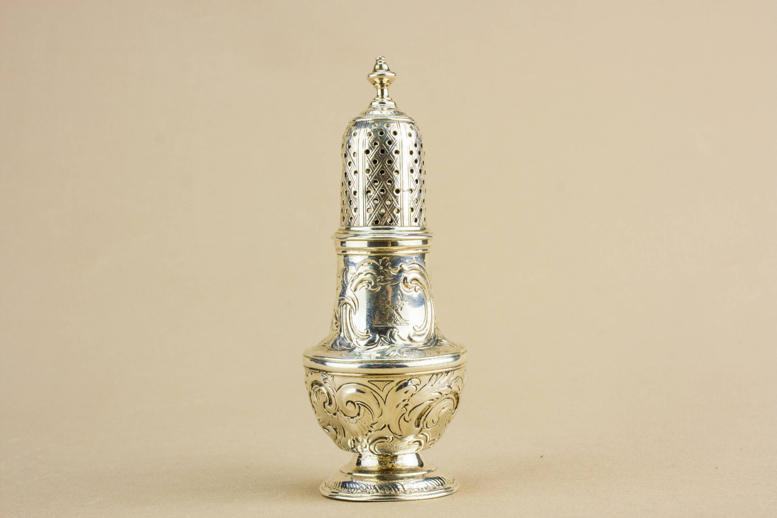 Antique Classical Medium — Silver sugar caster 2