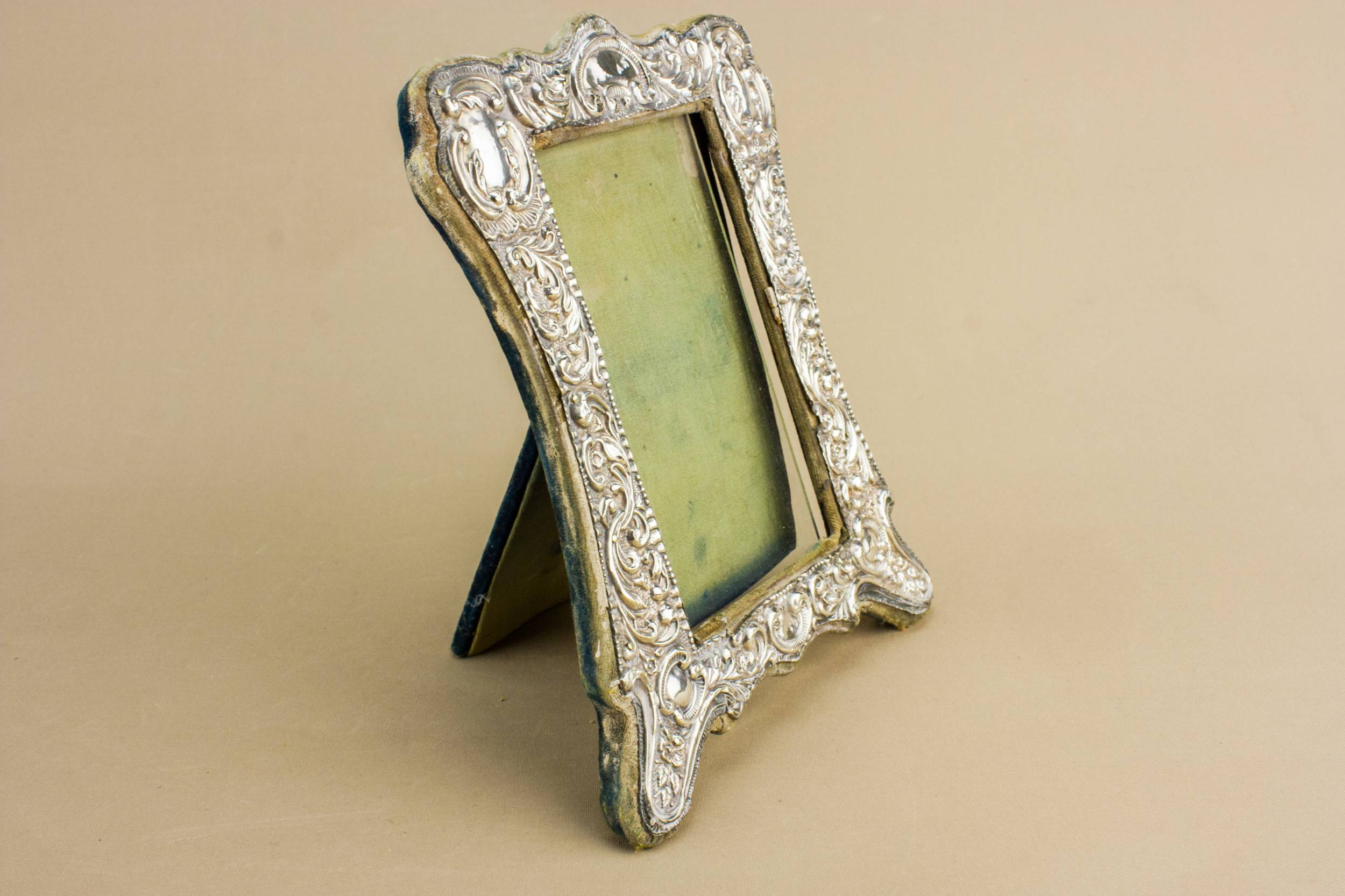 Antique Art Nouveau — Sterling silver frame 1