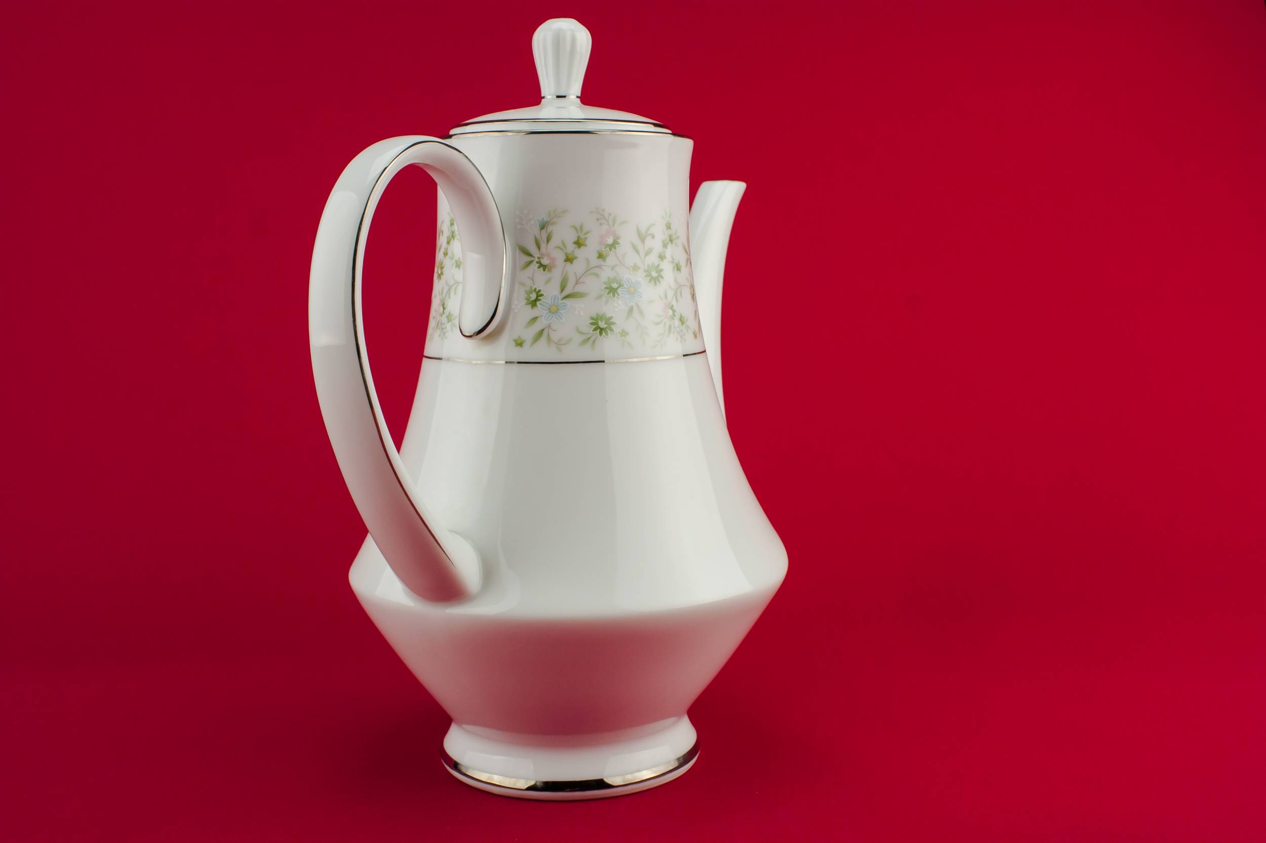 Luxurious Green Noritake — Noritake porcelain coffee pot 1