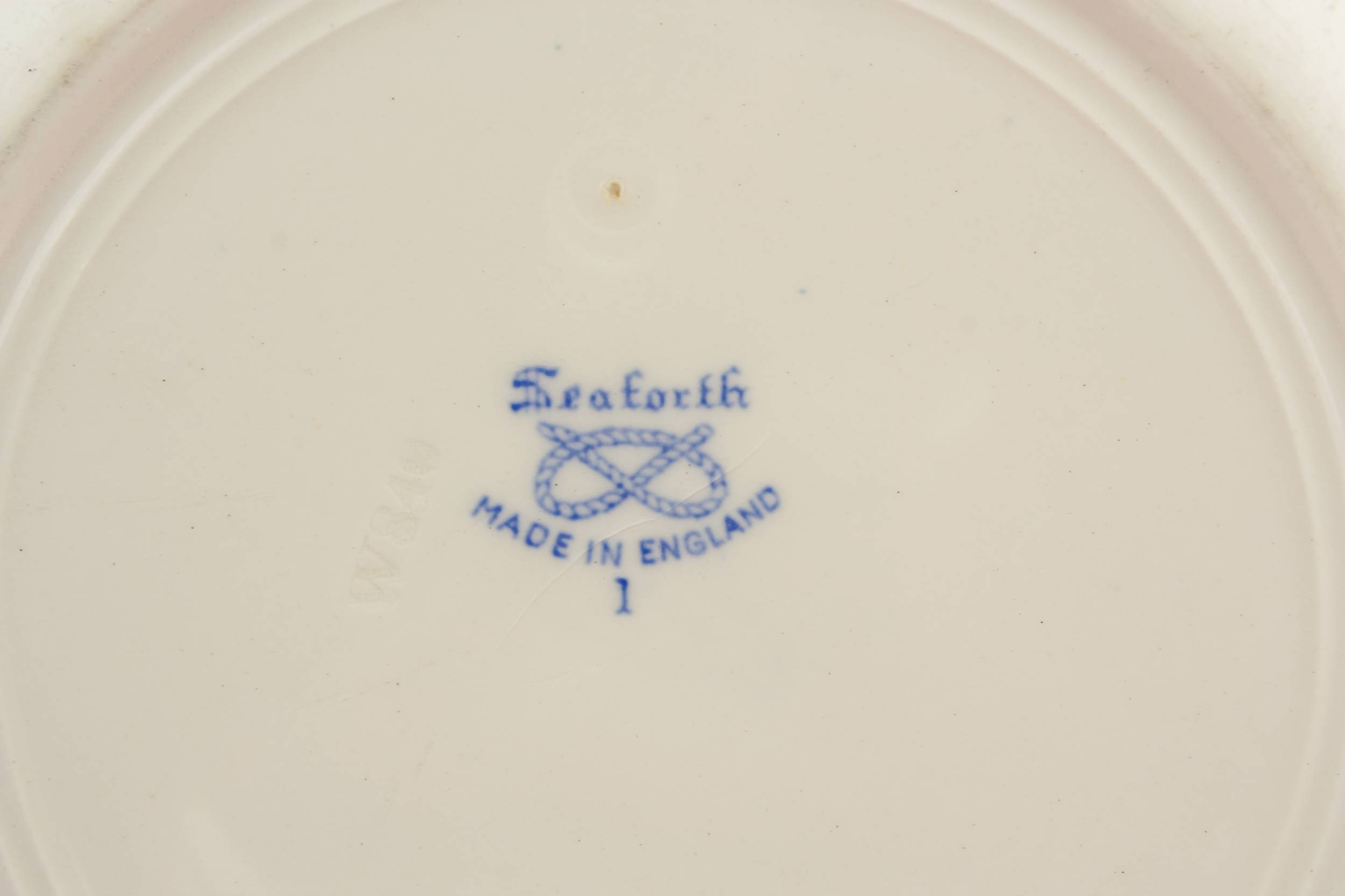 Pottery Blue And — Blue and white serving bowl 2