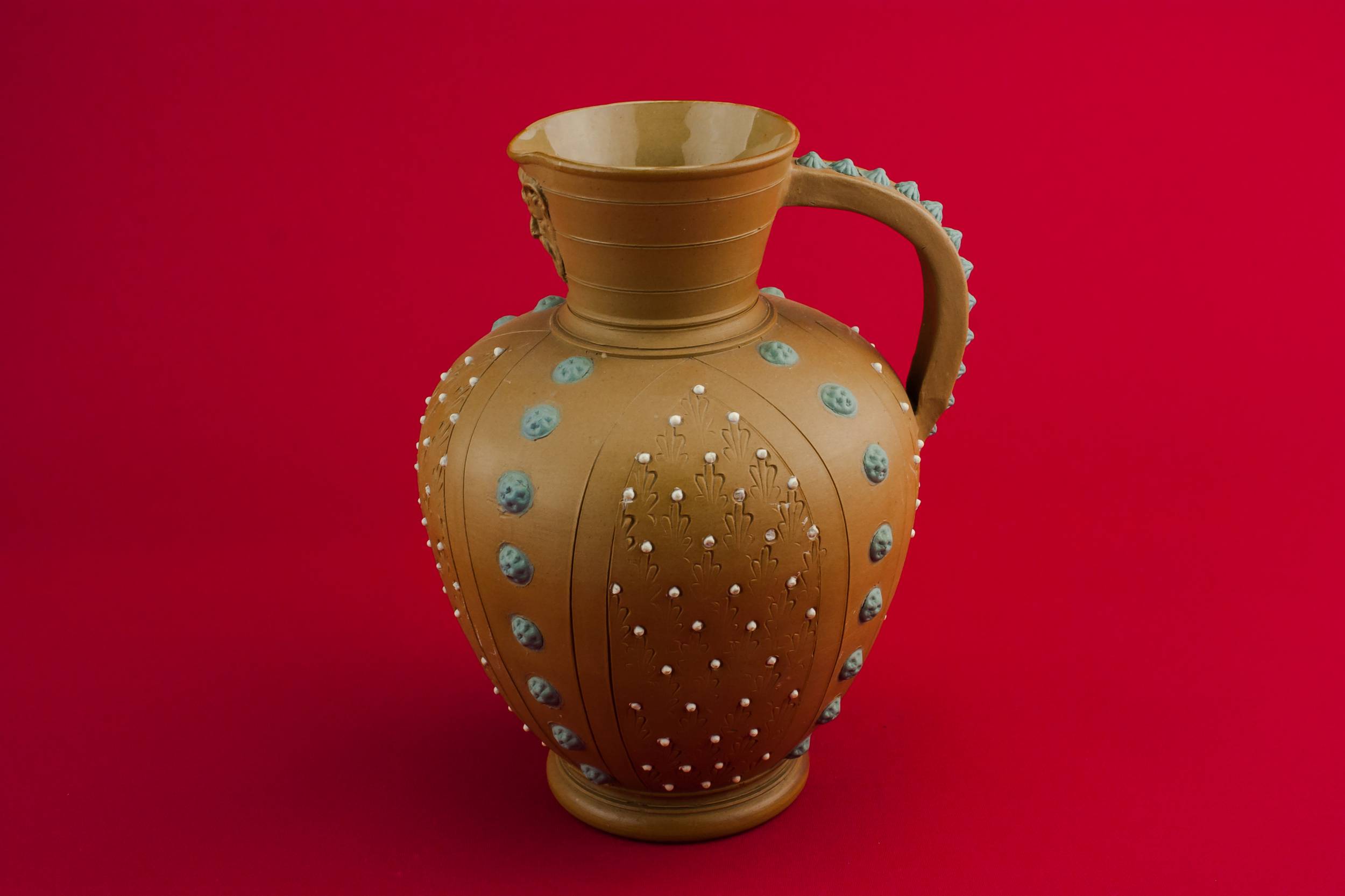 Antique 0.5L Stoneware — Aesthetic Movement water jug