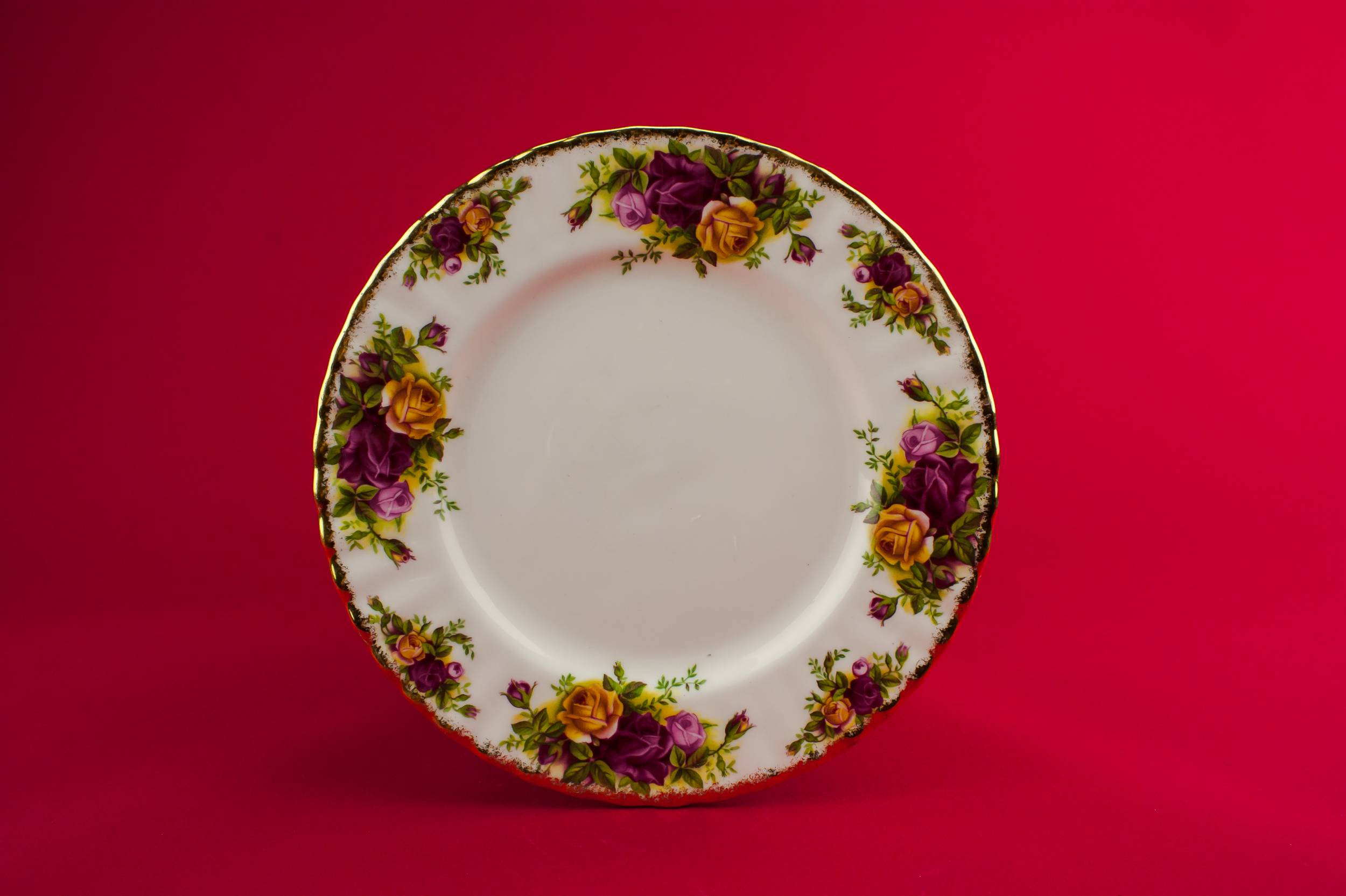 Vintage Retro Royal — 6 retro medium plates