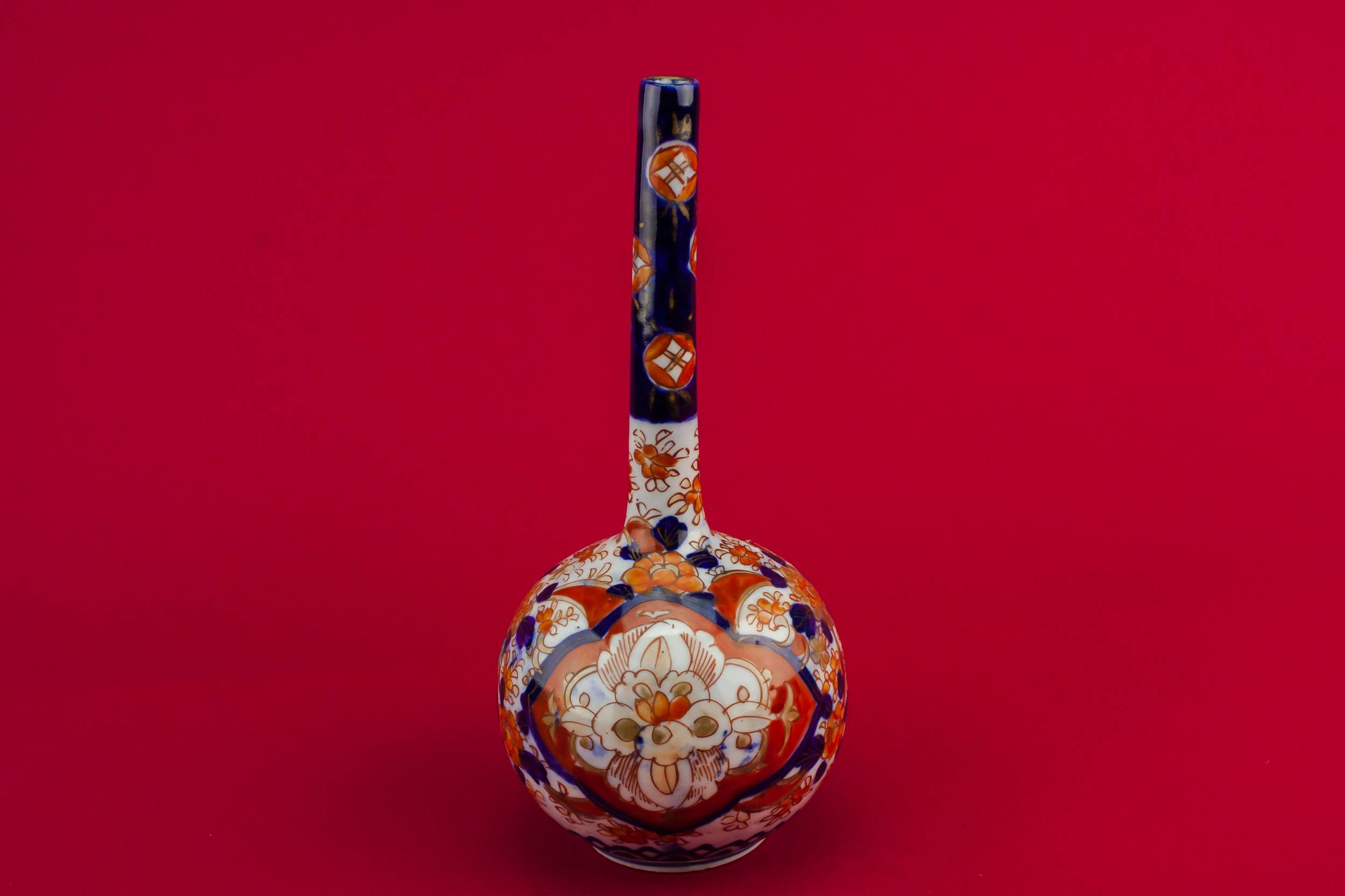 Classical Imari Floral — Small porcelain vase