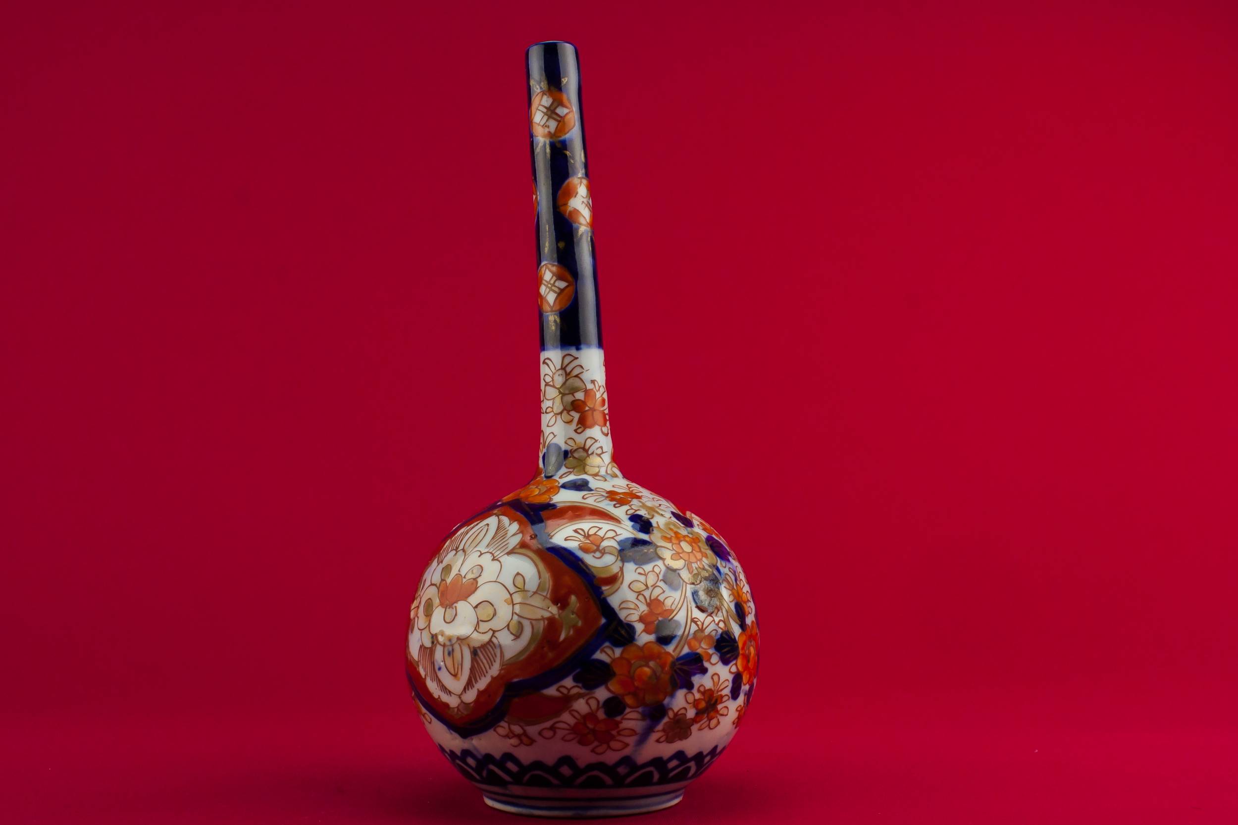 Classical Imari Floral — Small porcelain vase 2