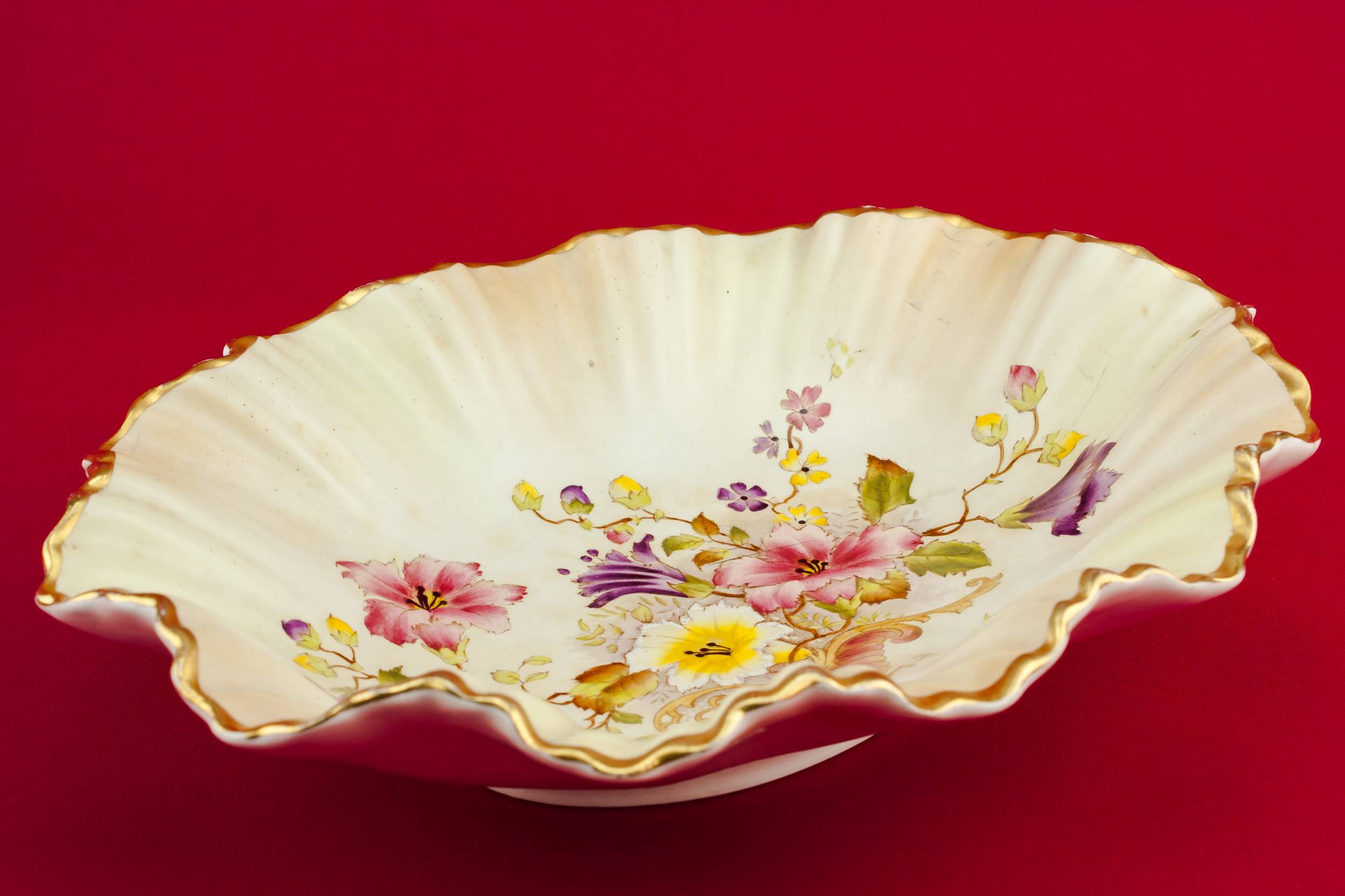 Elegant Antique Floral — Carlton Ware pottery bowl 2