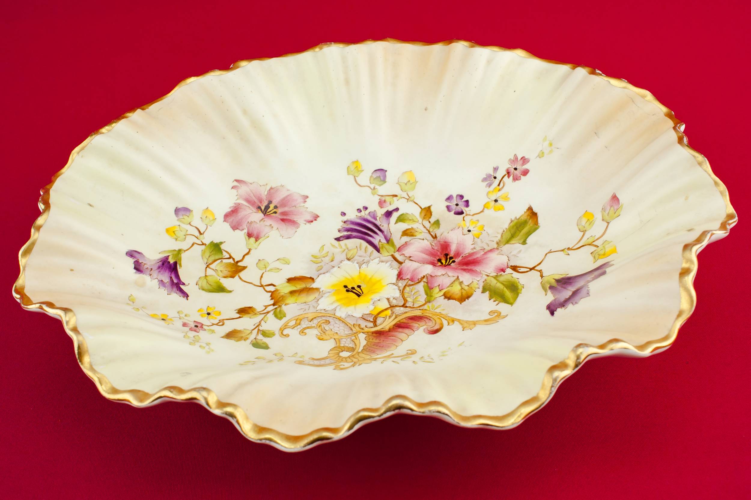Elegant Antique Floral — Carlton Ware pottery bowl 1