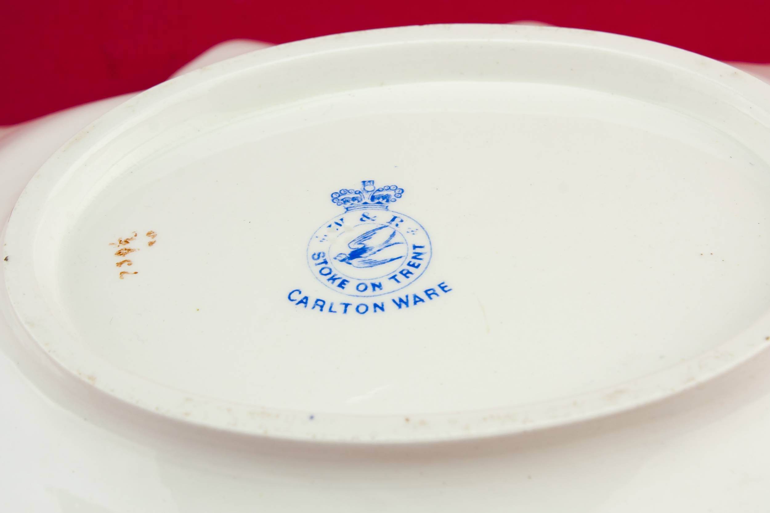 Elegant Antique Floral — Carlton Ware pottery bowl 4