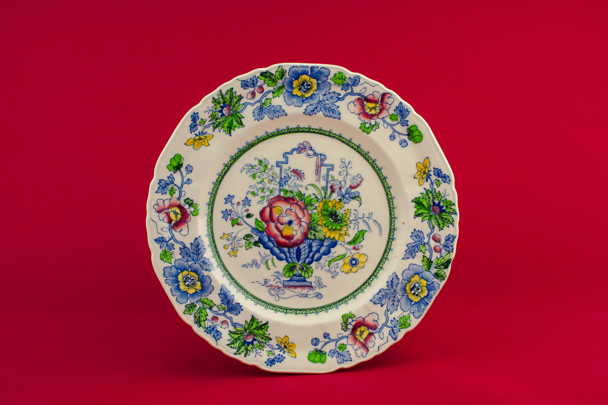 Elegant Pottery Strathmore — Masons pottery serving dish