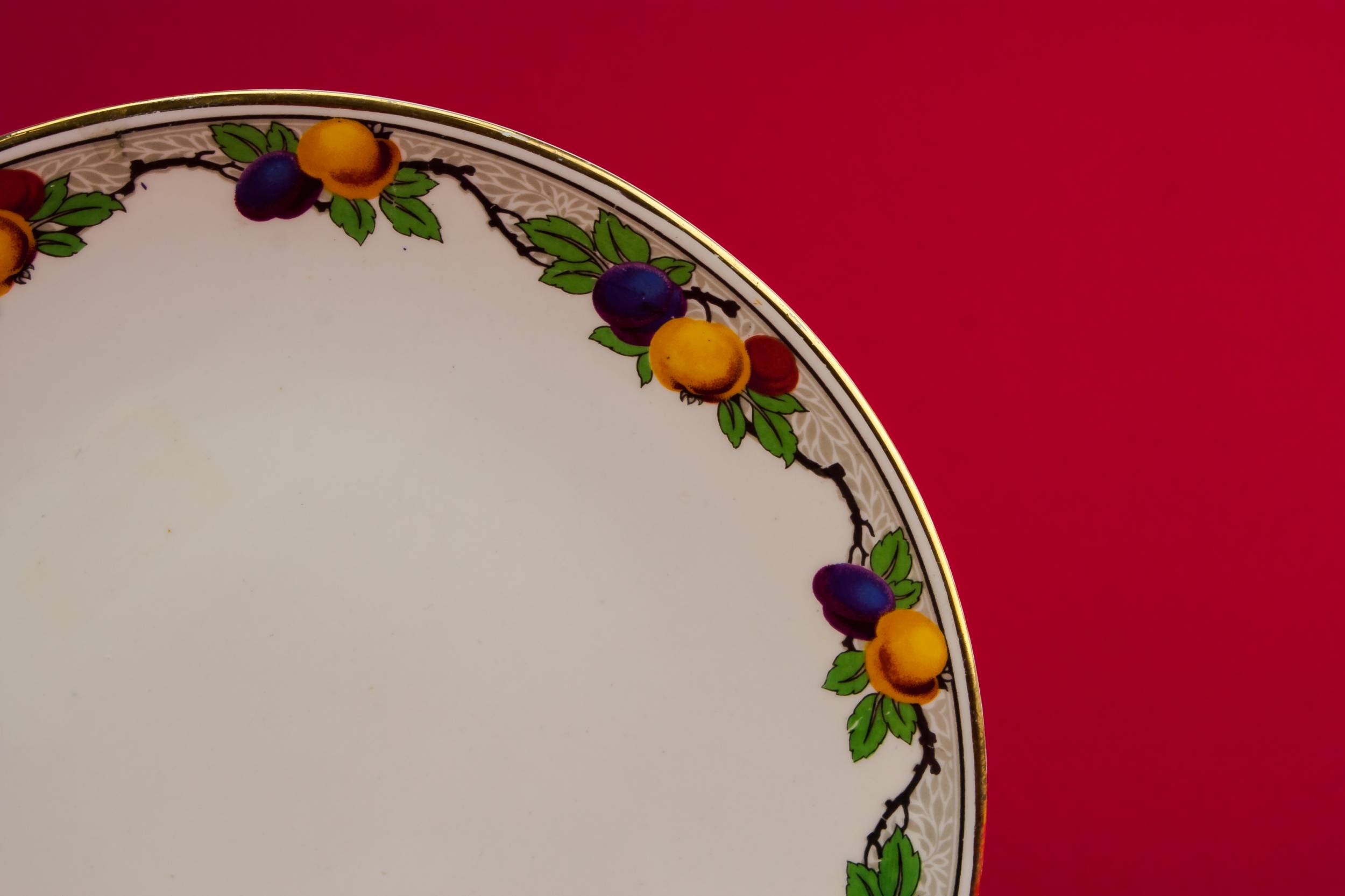 Elegant Vintage Grimwades — Art Deco pottery bowl 1